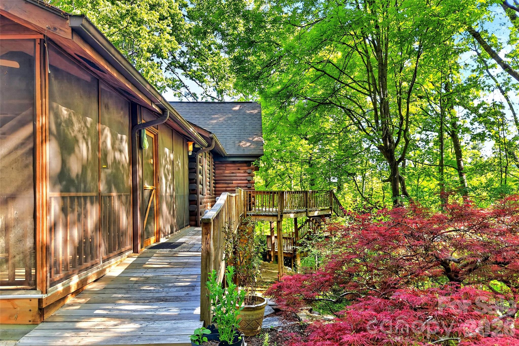 221 Hammer Hollow Drive — Marion