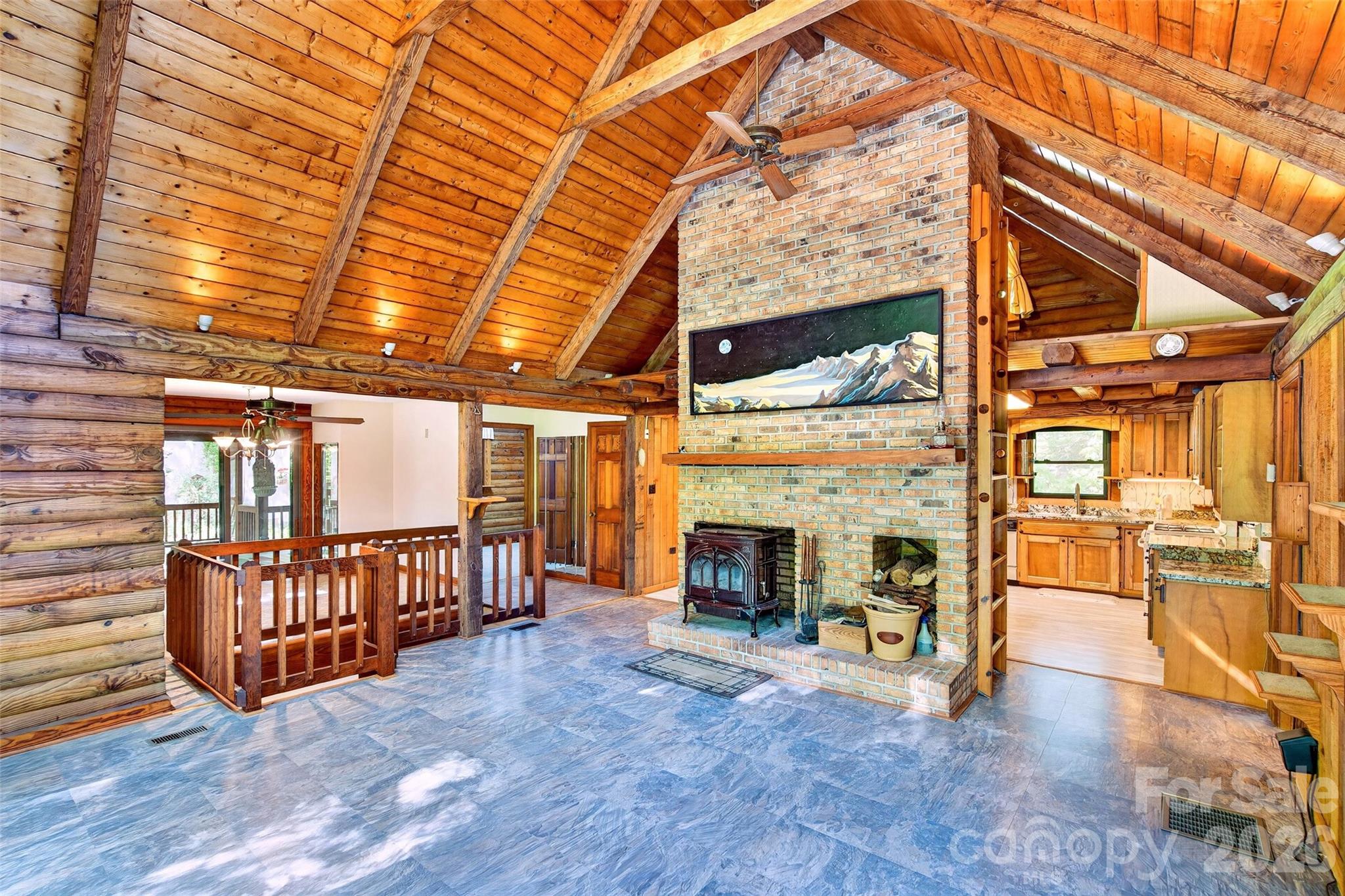 221 Hammer Hollow Drive — Marion