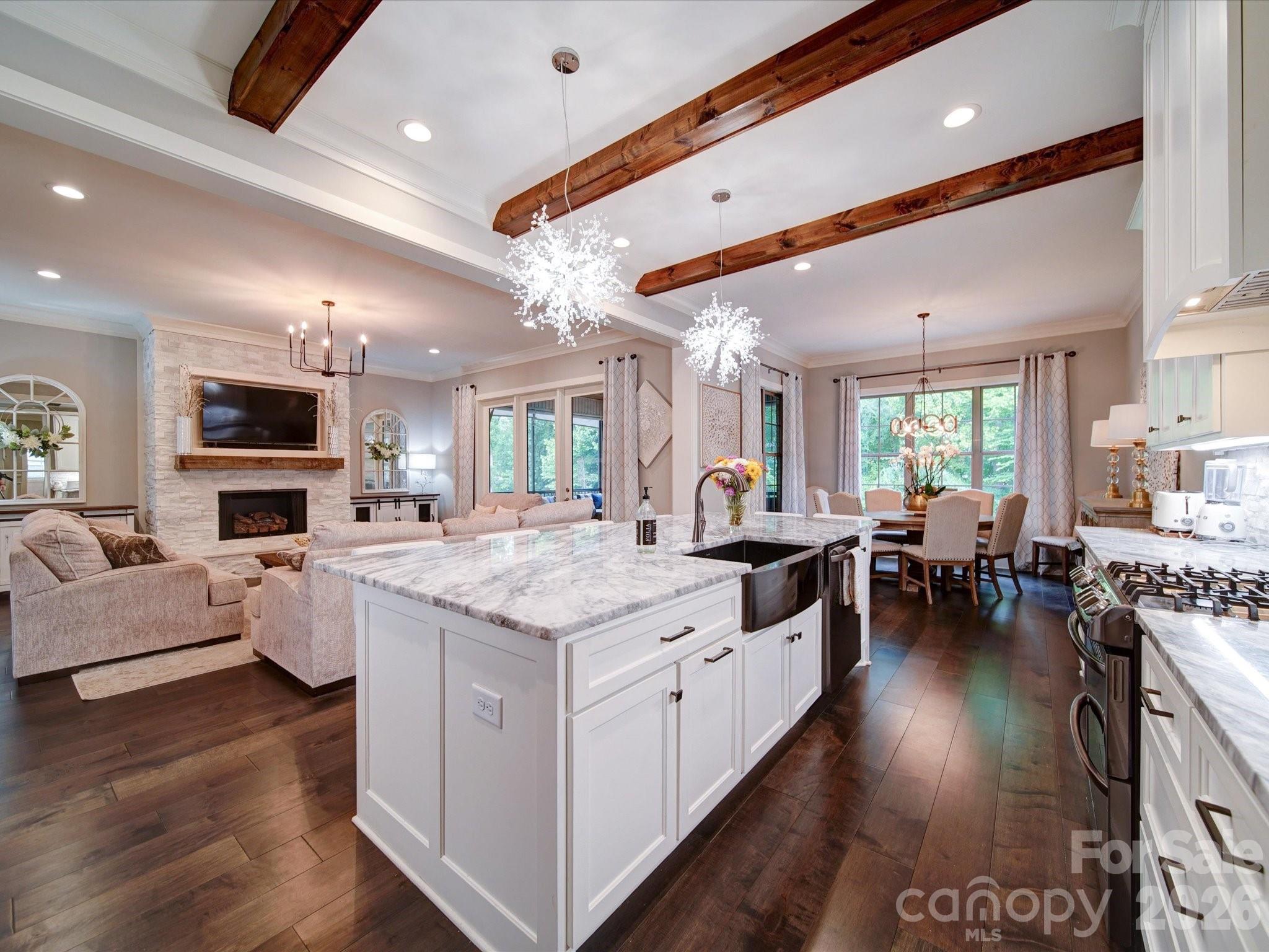 4025 Foxes Trail — Cramerton