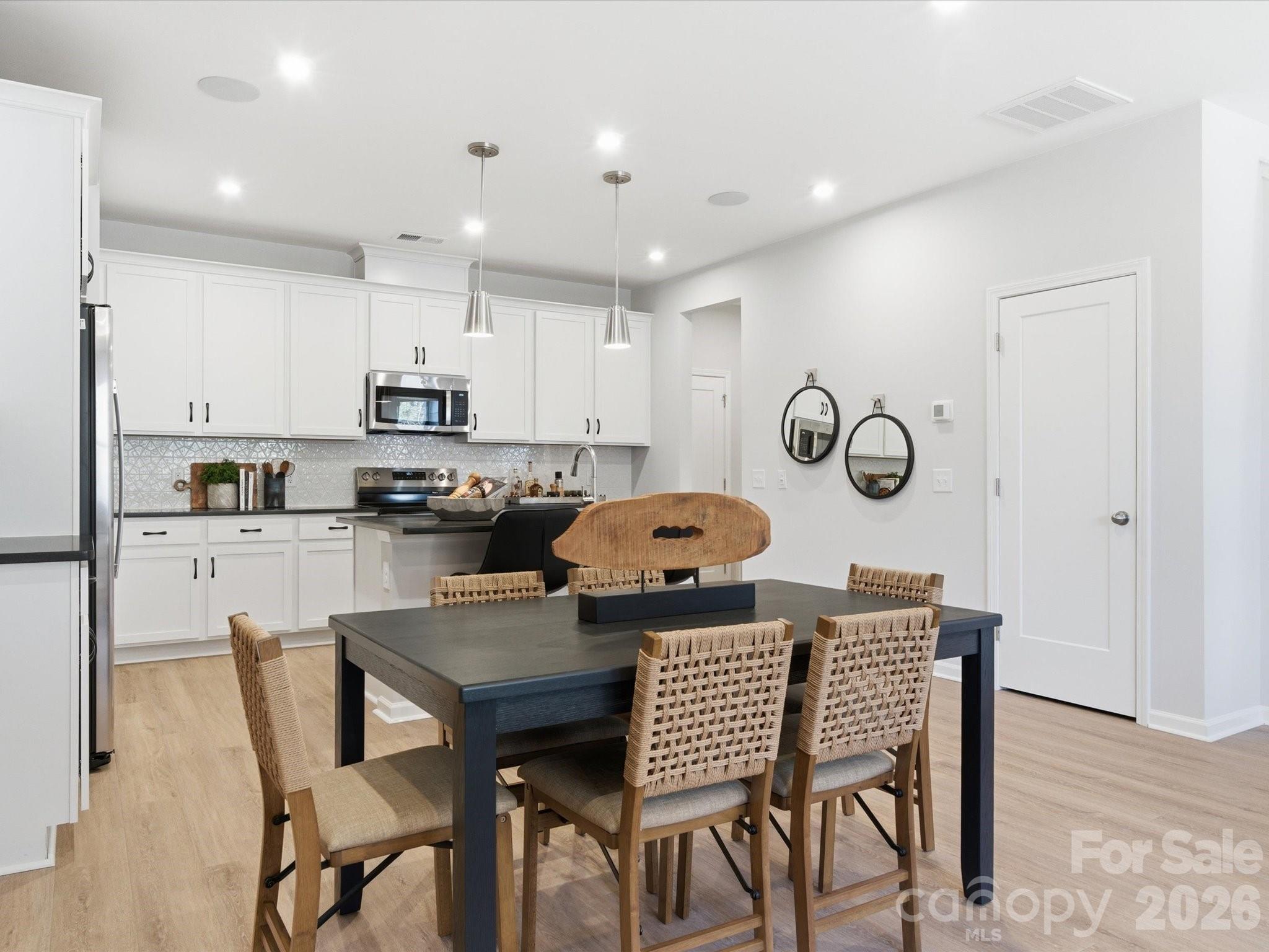 8418 Discovery Lane — Charlotte