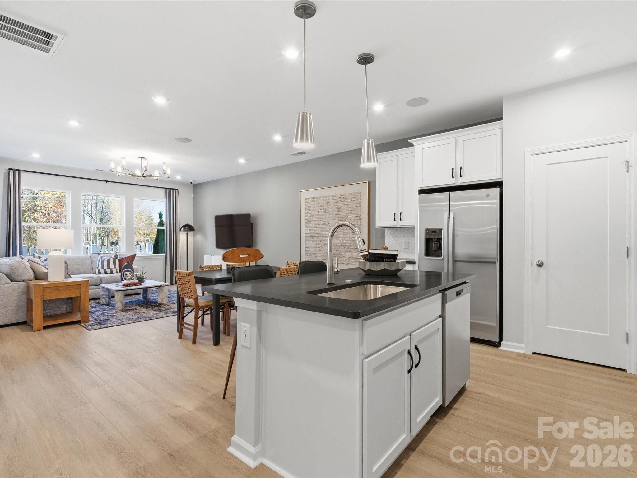 8418 Discovery Lane — Charlotte