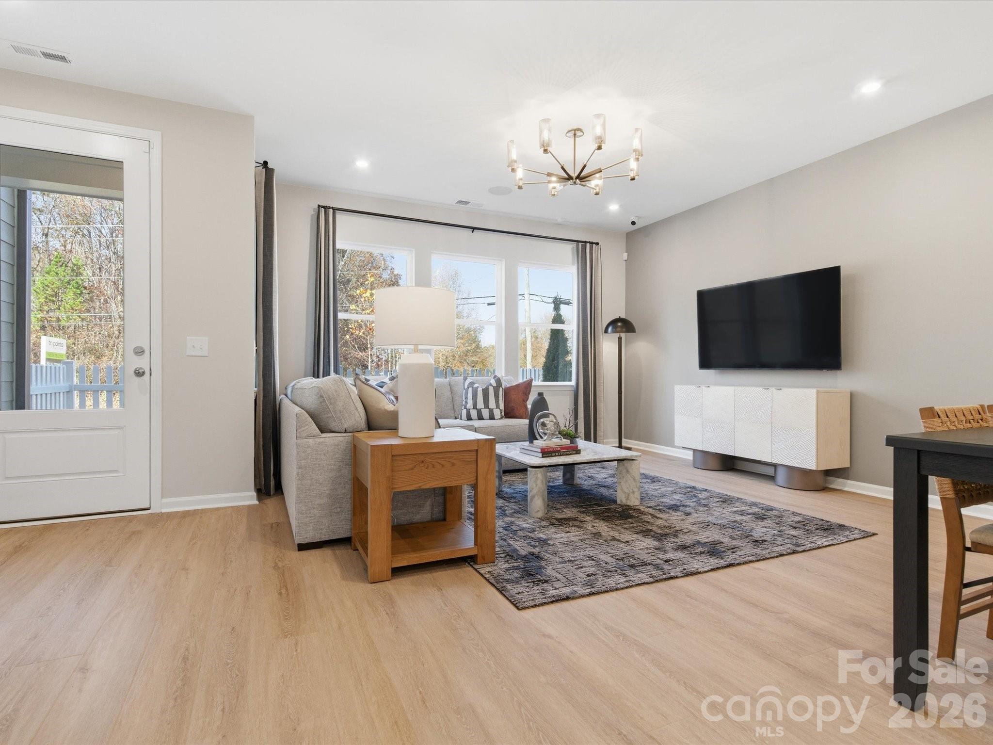 8418 Discovery Lane — Charlotte