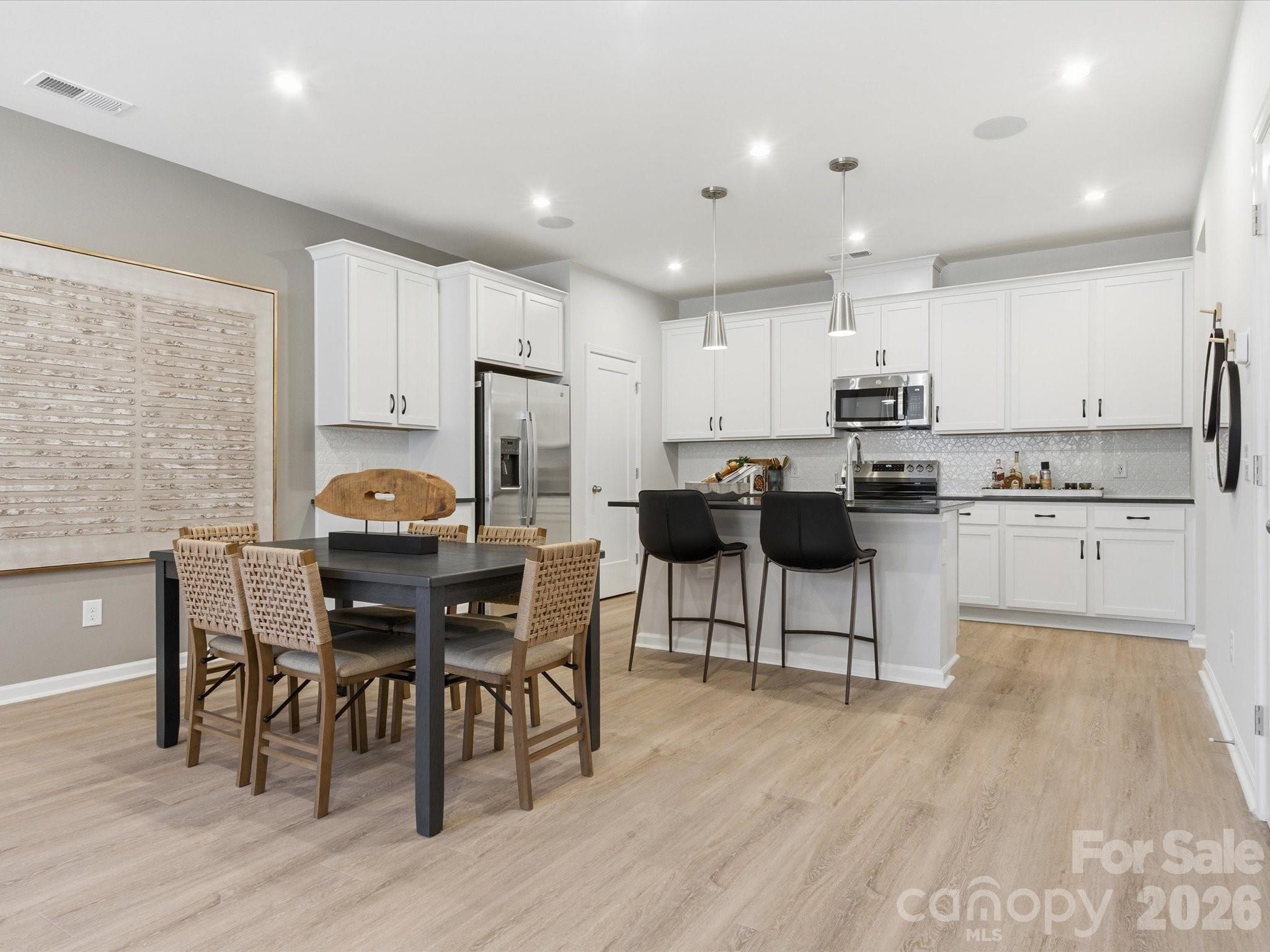 8418 Discovery Lane — Charlotte