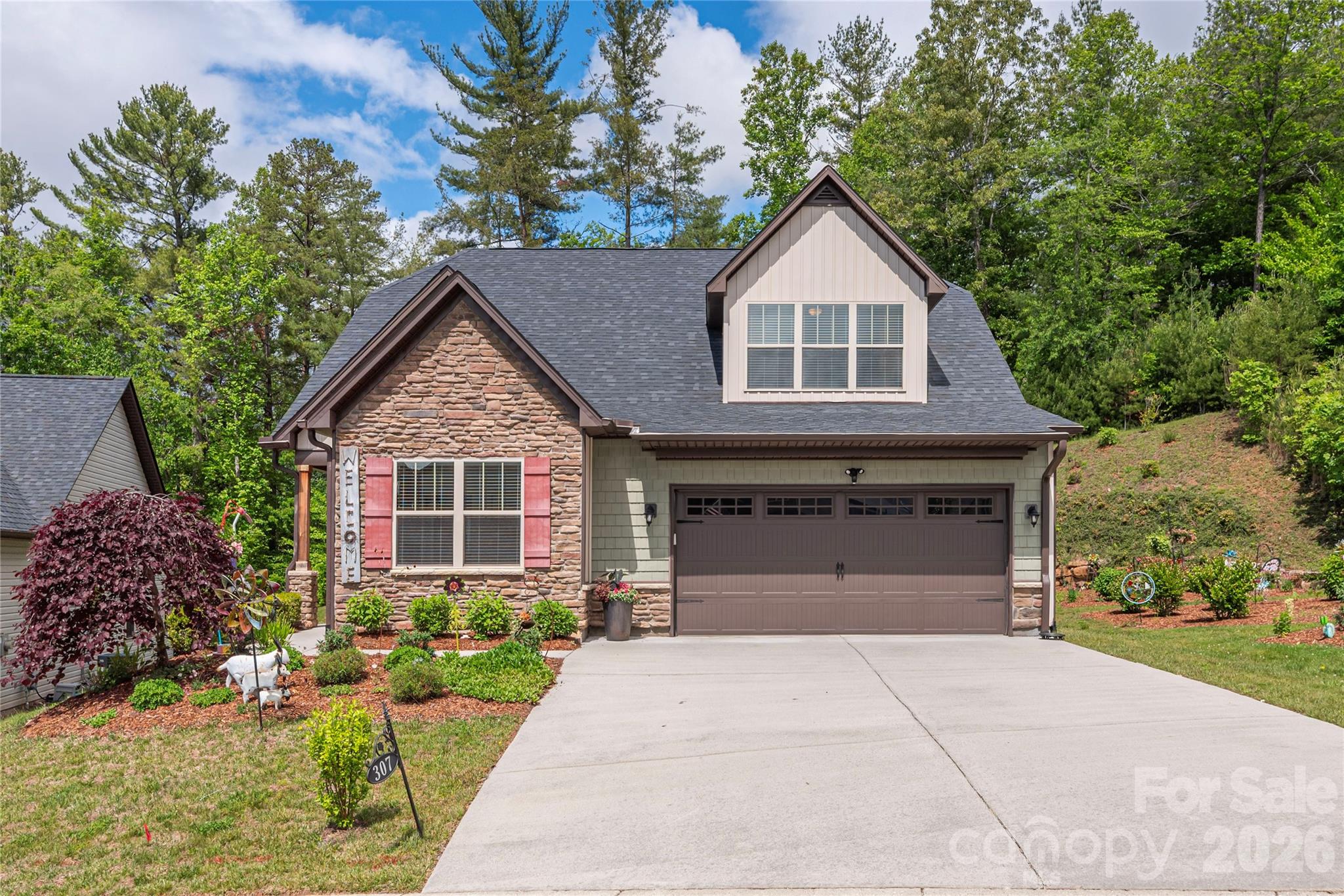307 Wild Ginger Court #37 — Weaverville
