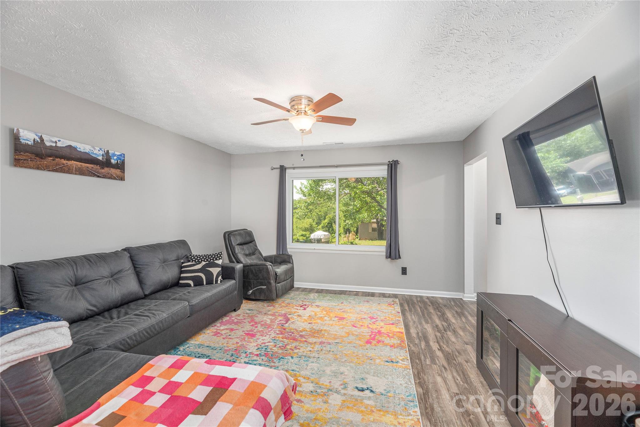 20 Lionel Place — Asheville