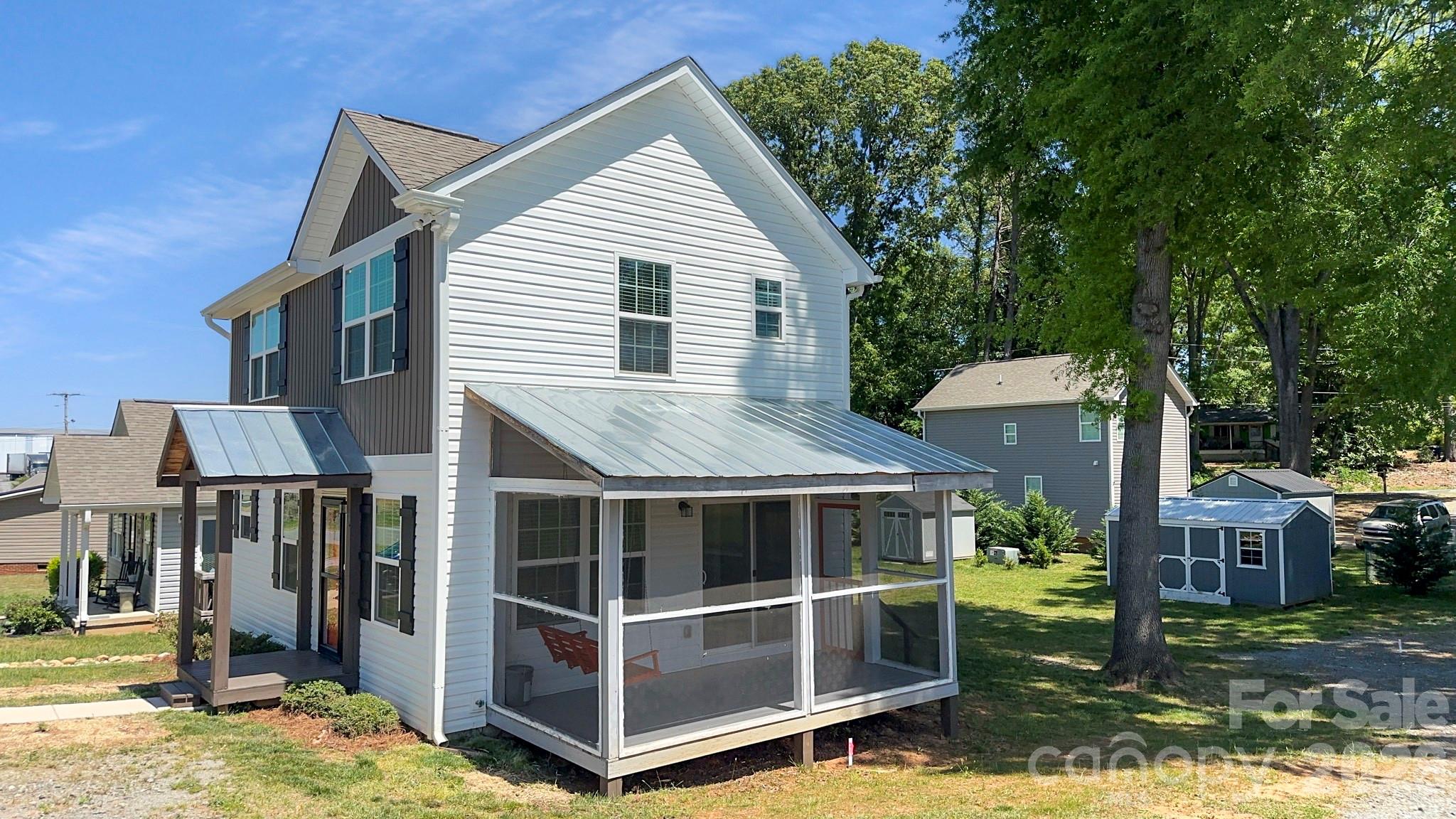 174 Gettys Street — Forest City