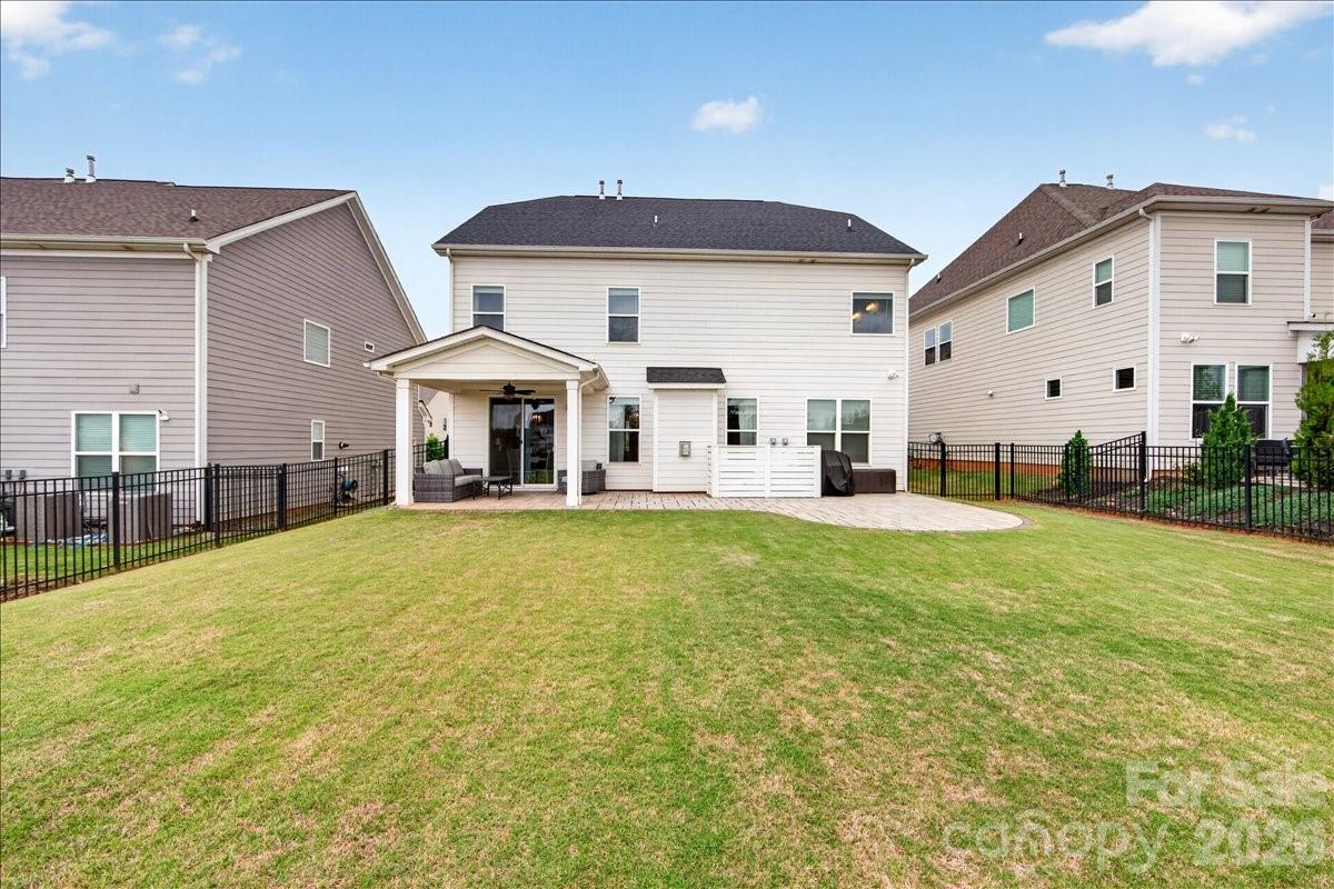 13106 Chopin Ridge Road — Huntersville