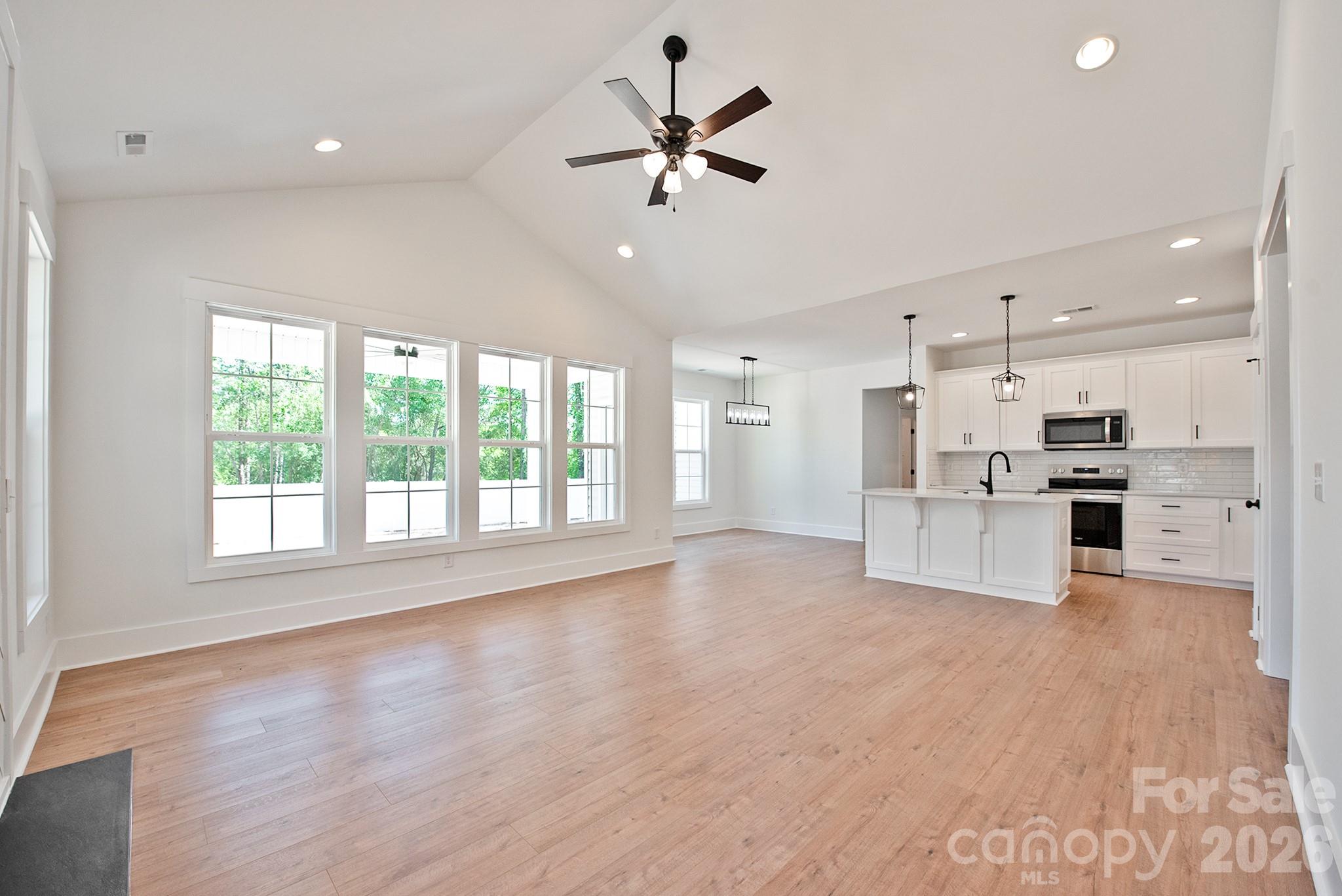 580 Wilhelm Place NE — Concord