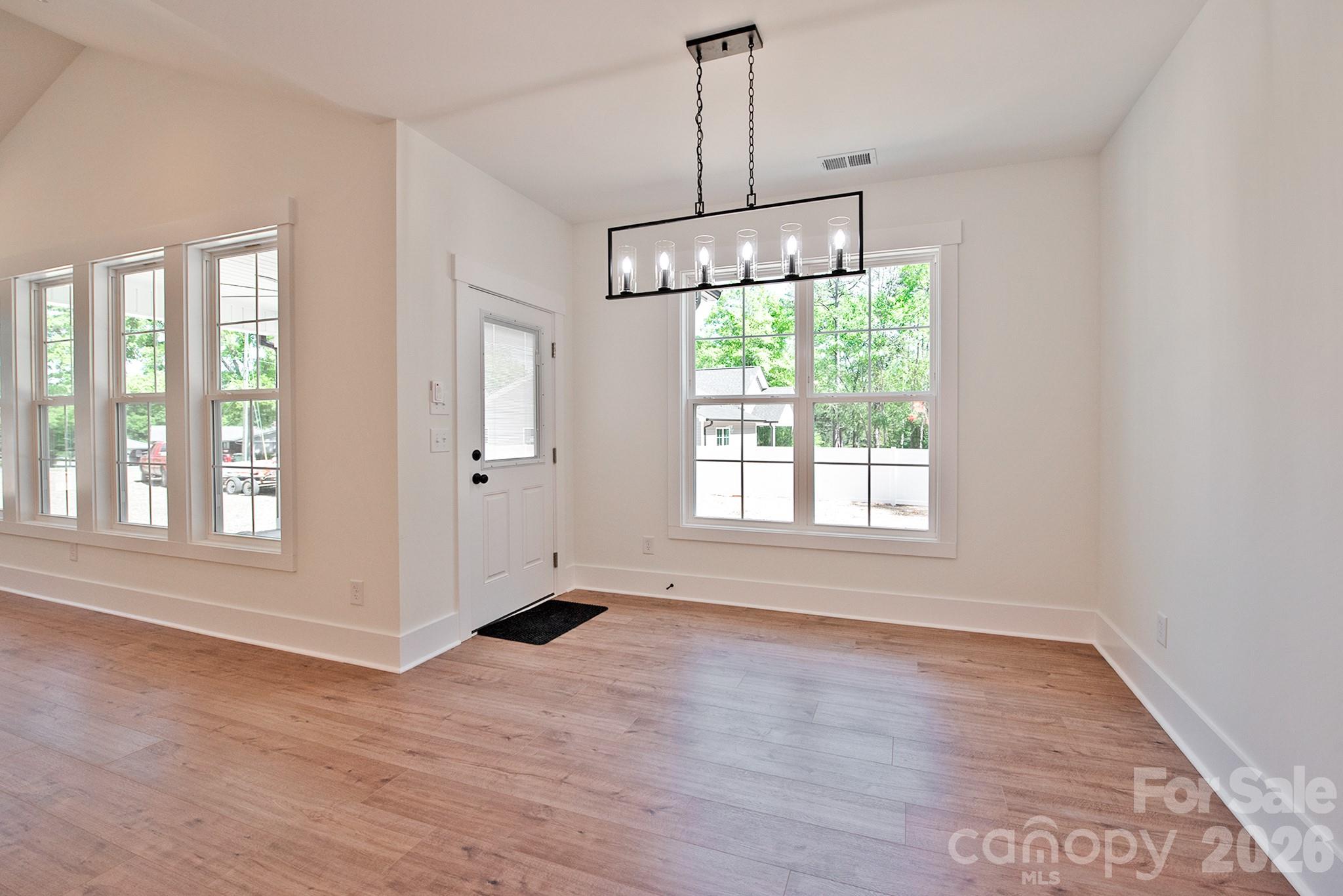 580 Wilhelm Place NE — Concord