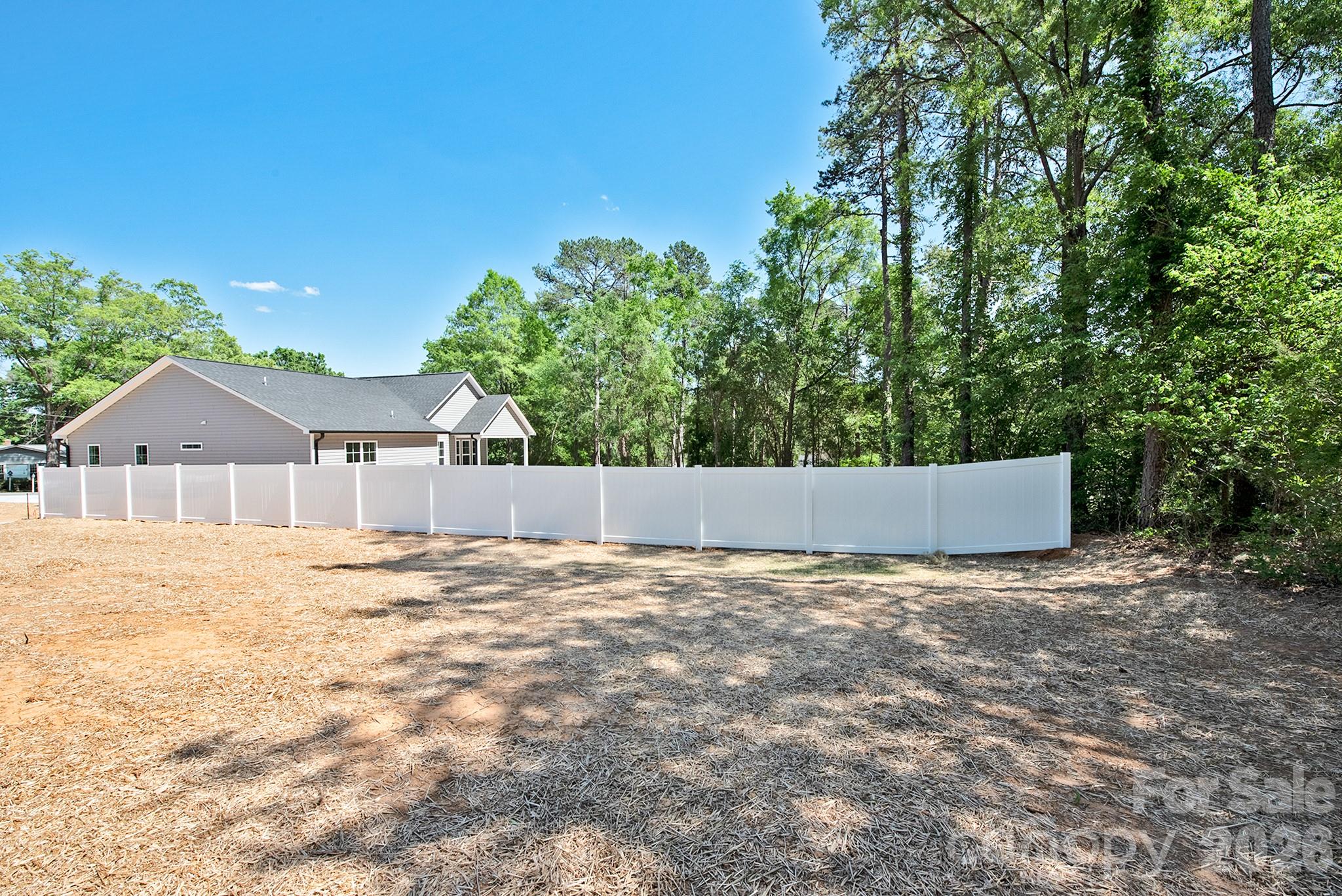 580 Wilhelm Place NE — Concord