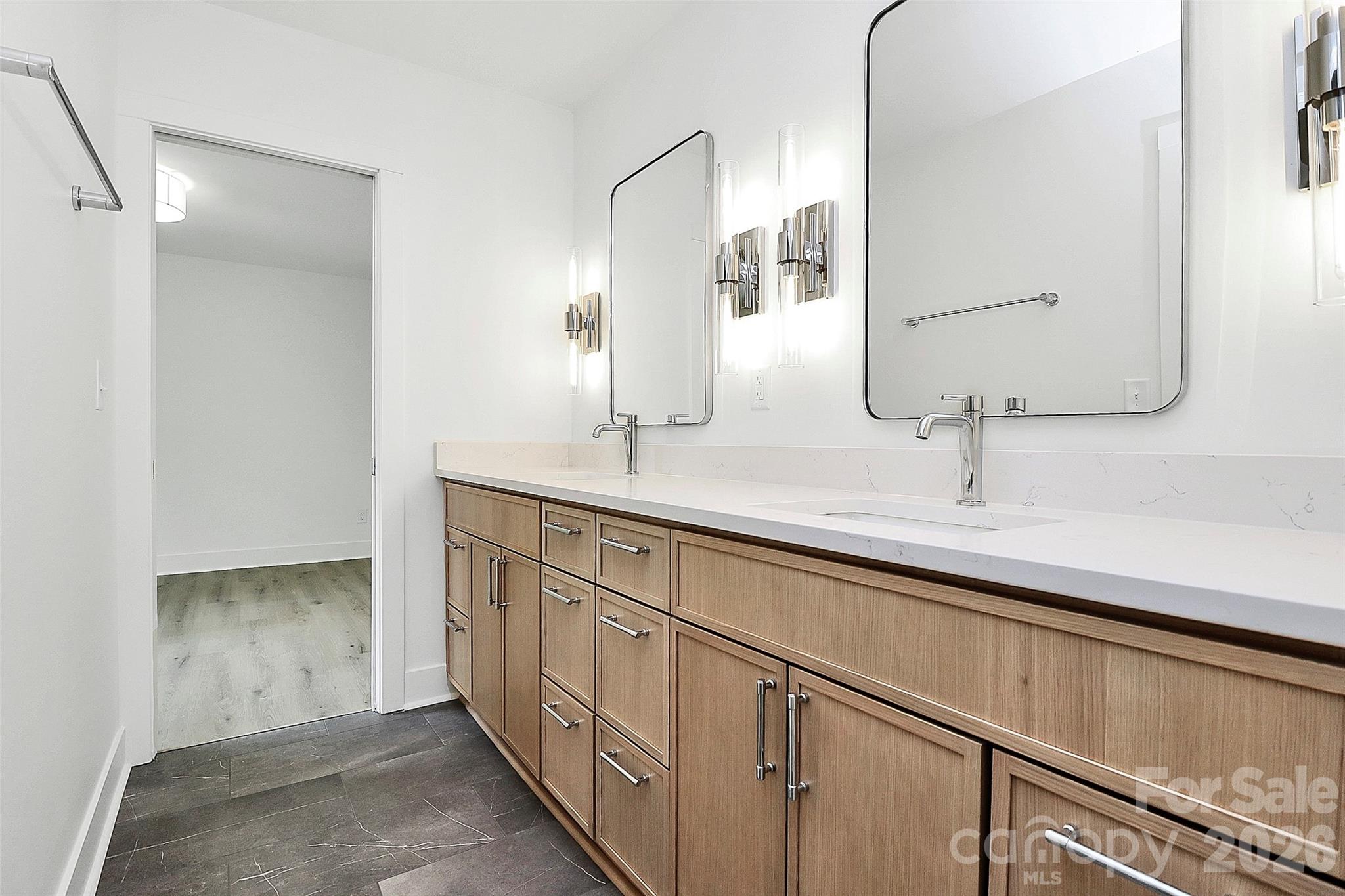 127 Hazelton Loop — Mooresville