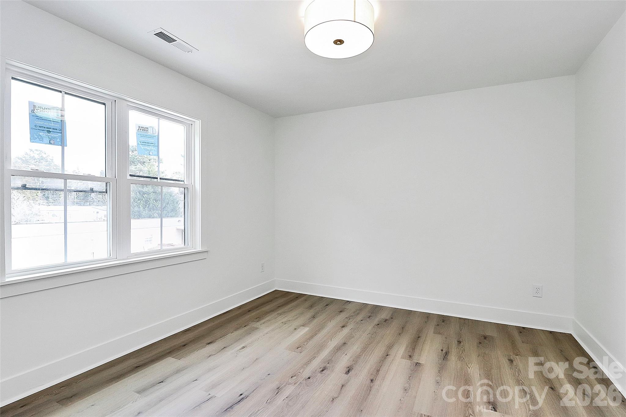 127 Hazelton Loop — Mooresville