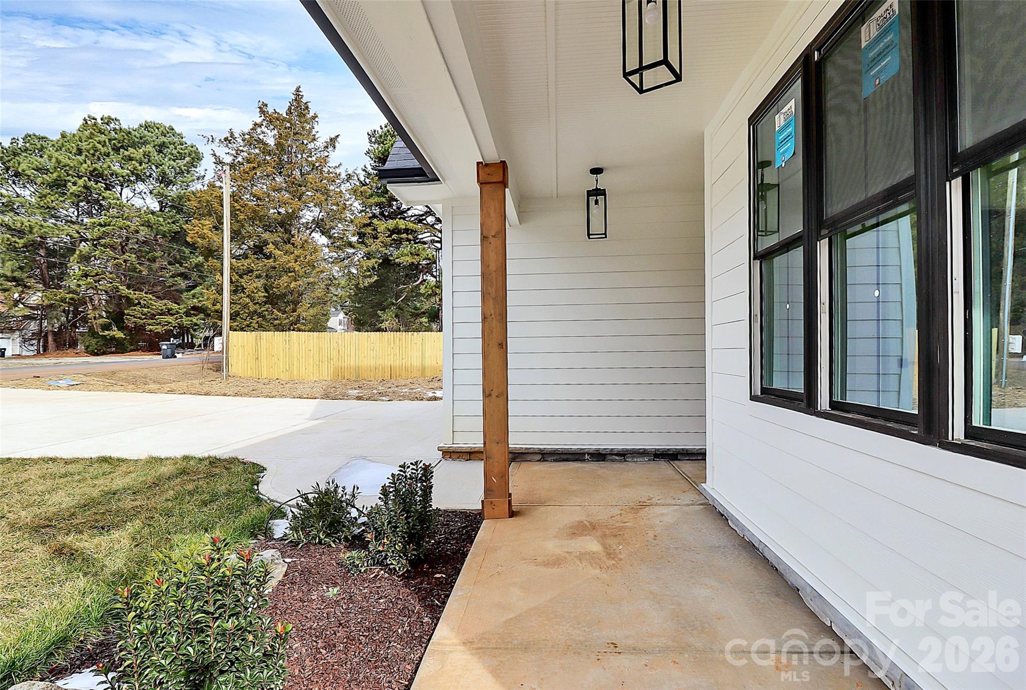 127 Hazelton Loop — Mooresville