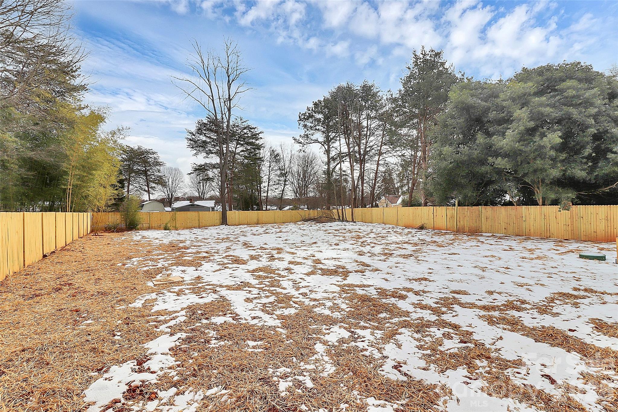 127 Hazelton Loop — Mooresville