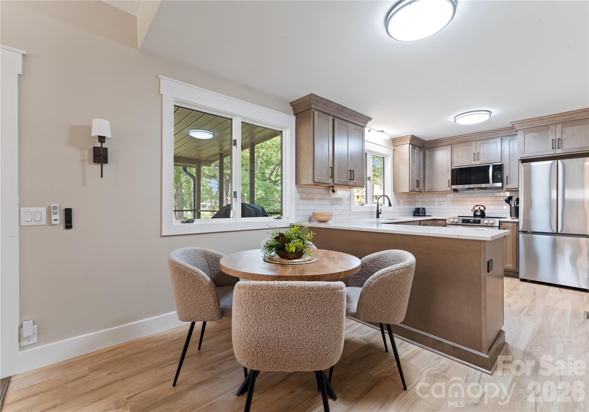 240 Shoreline Loop — Mooresville