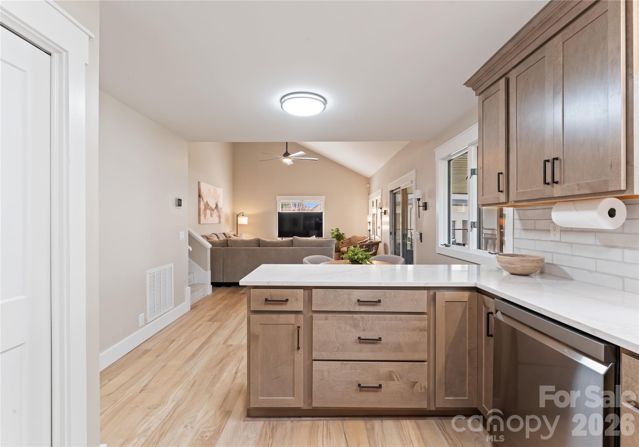 240 Shoreline Loop — Mooresville