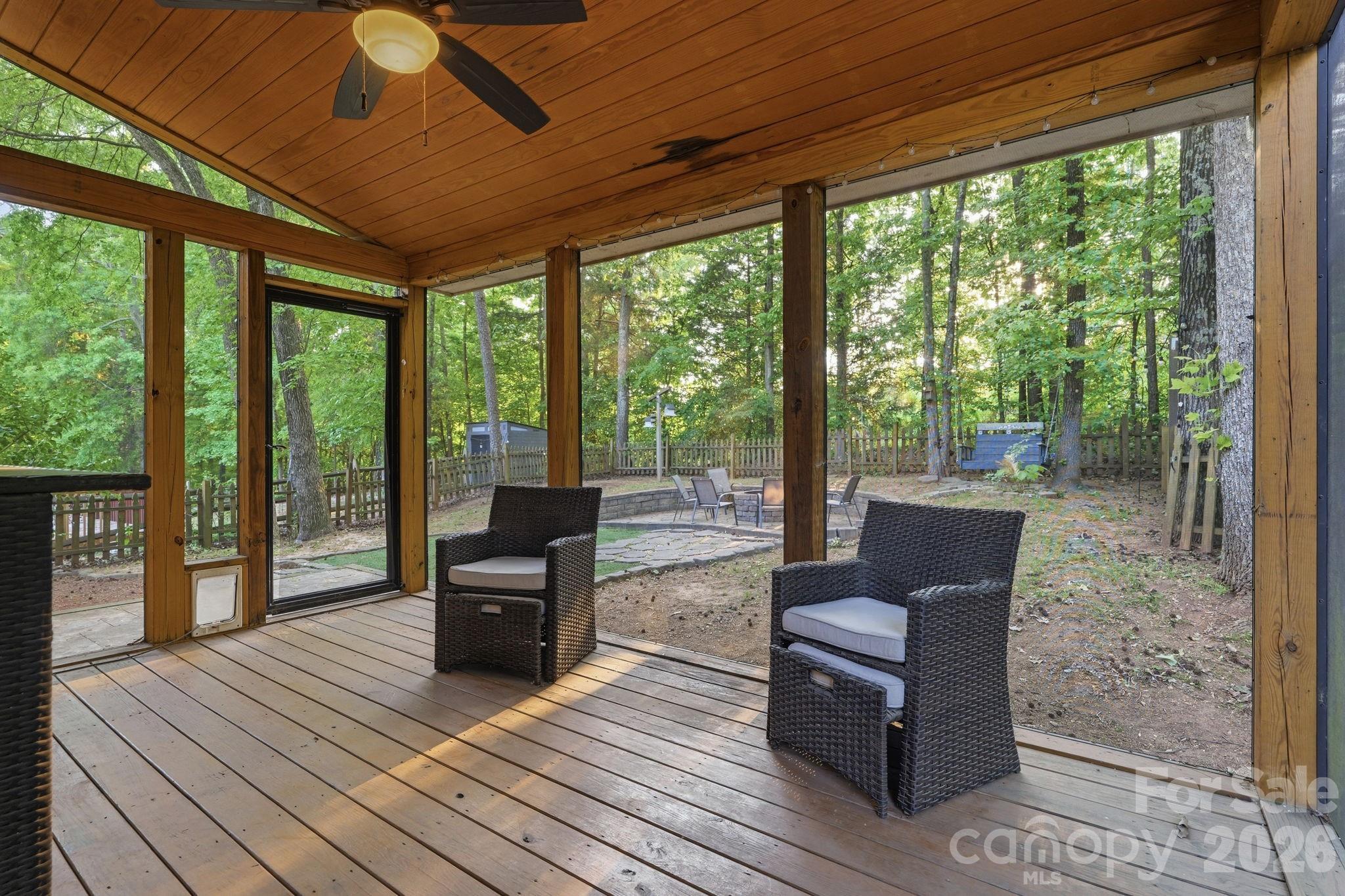 9732 Whitewood Trail — Charlotte