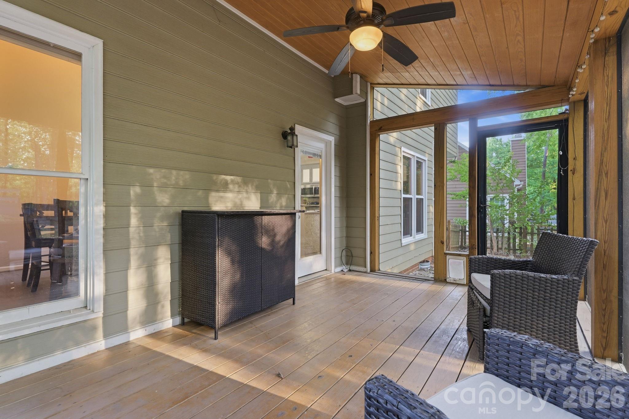 9732 Whitewood Trail — Charlotte