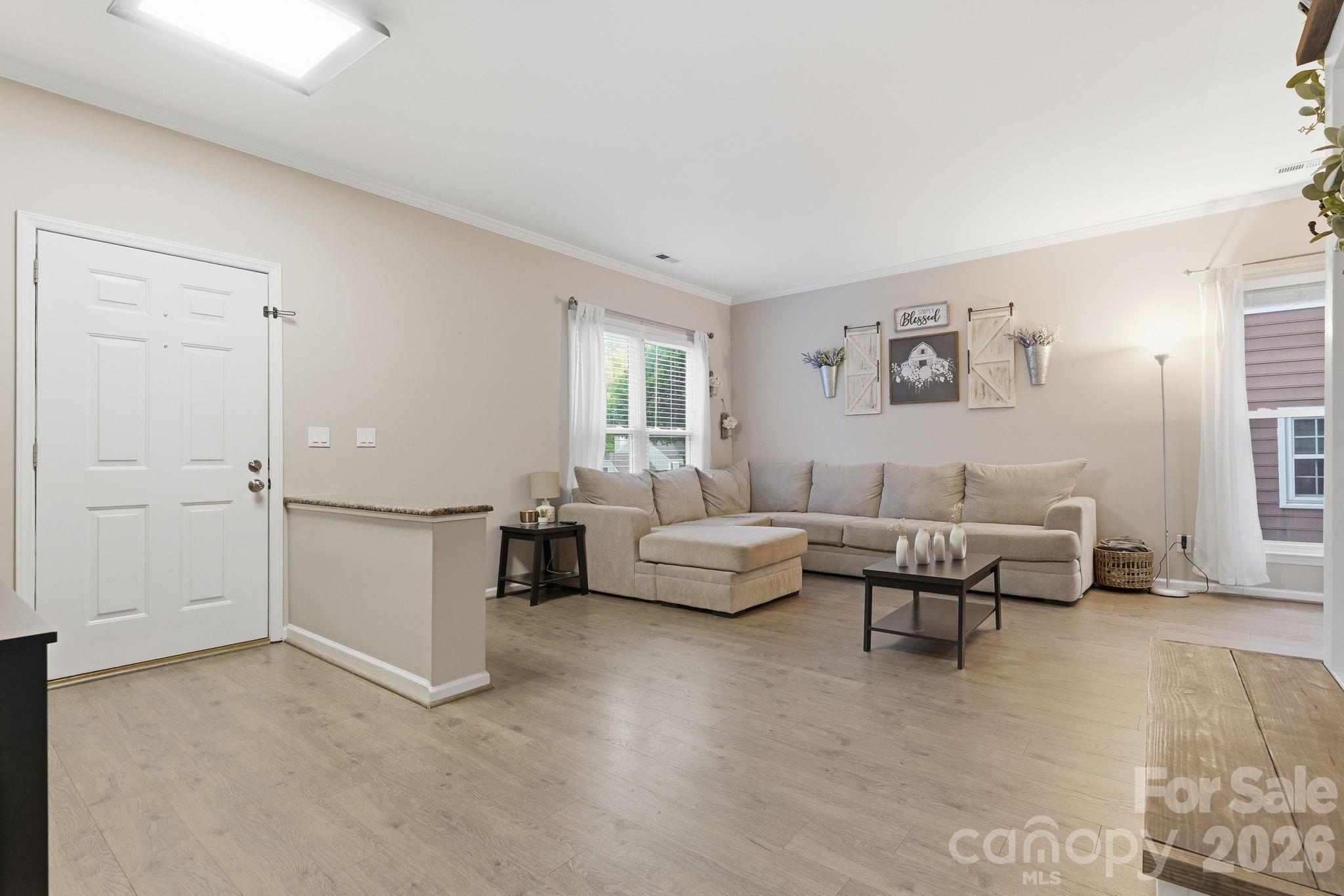 9732 Whitewood Trail — Charlotte