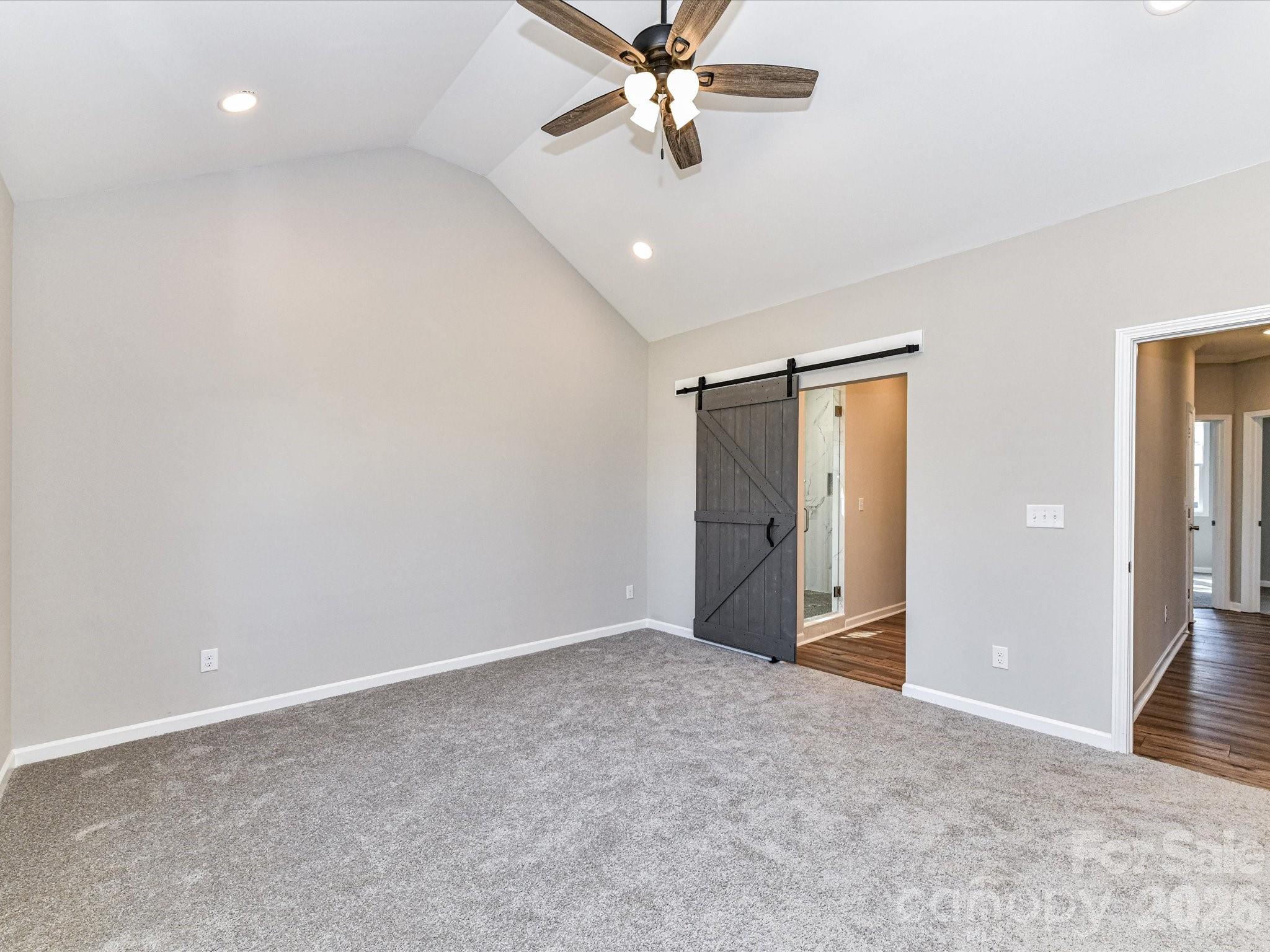 104 Poplar Street — Clover