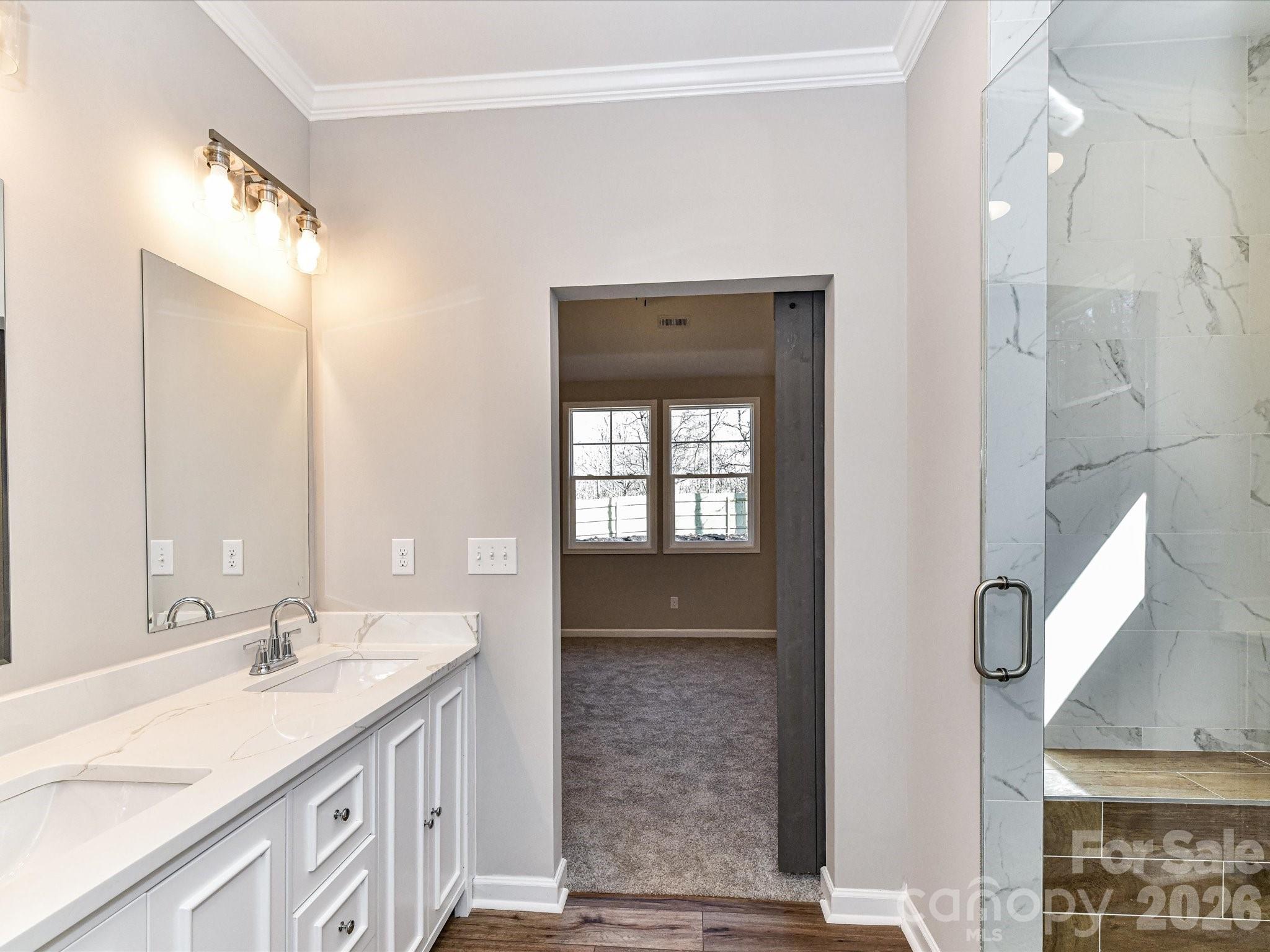 104 Poplar Street — Clover