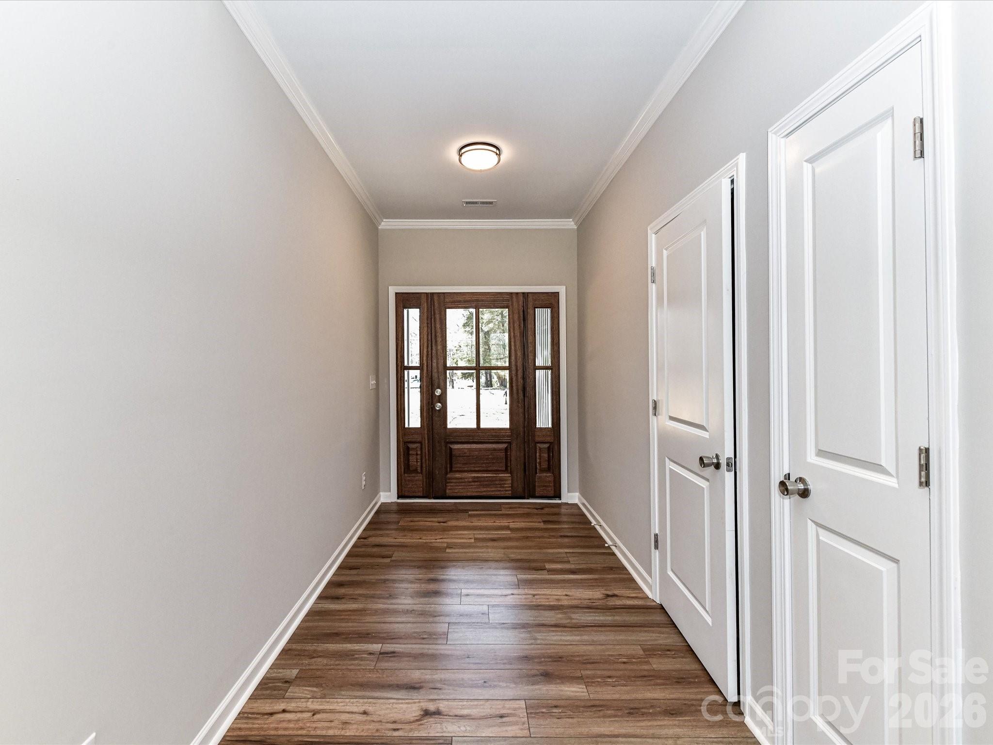 104 Poplar Street — Clover