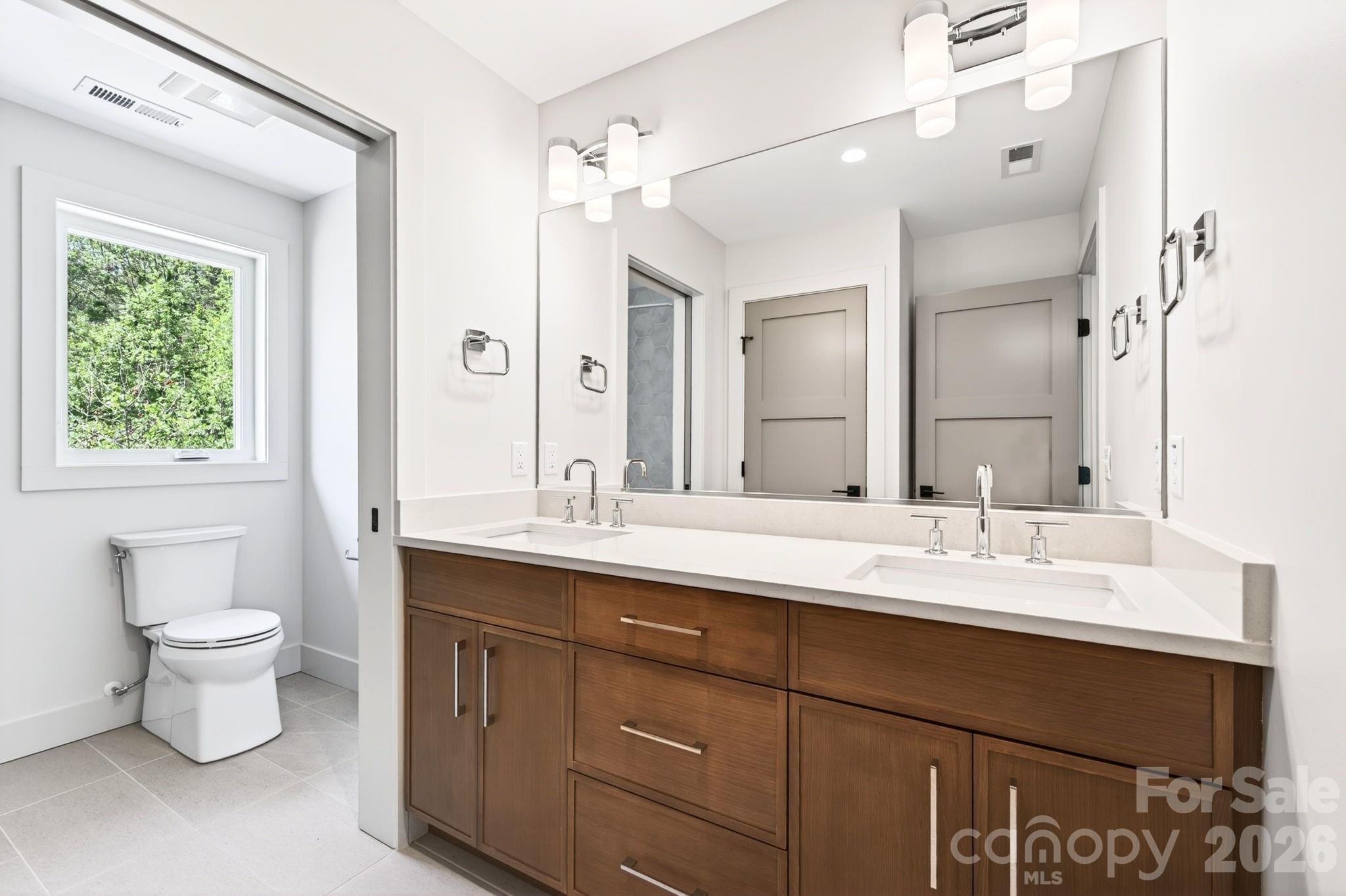 63 Orrinel Way — Asheville
