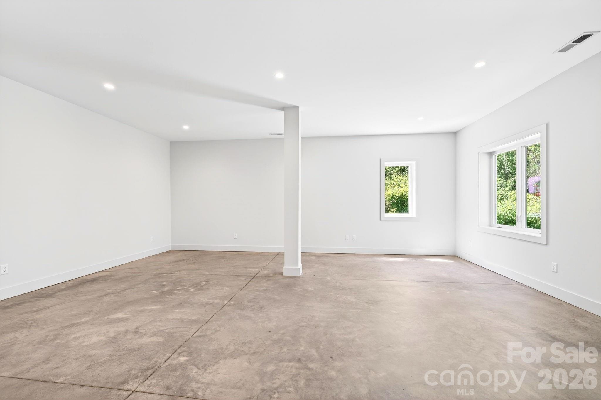 63 Orrinel Way — Asheville