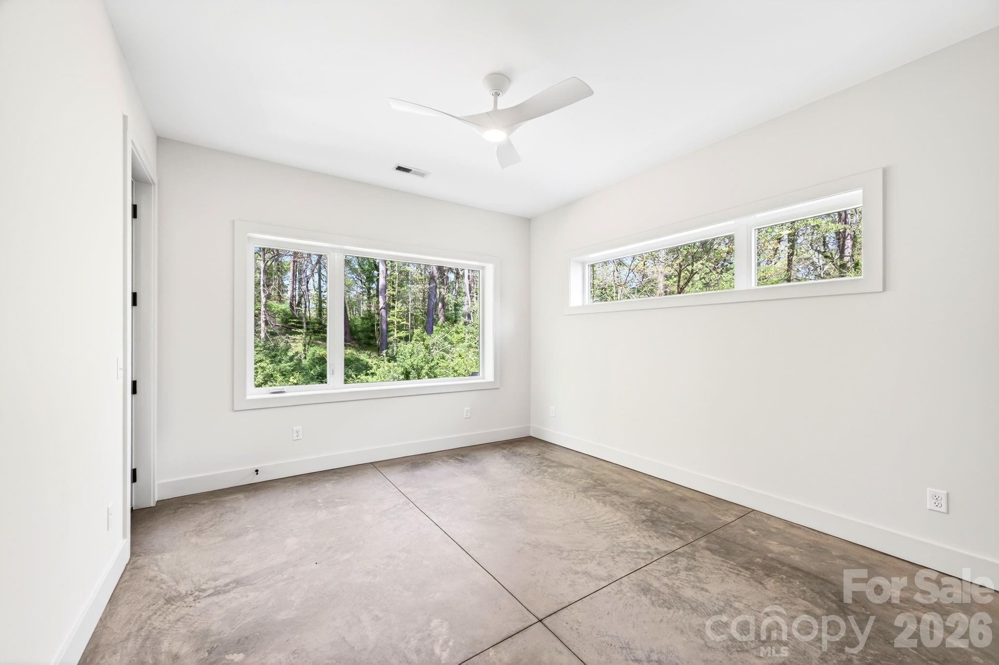 63 Orrinel Way — Asheville