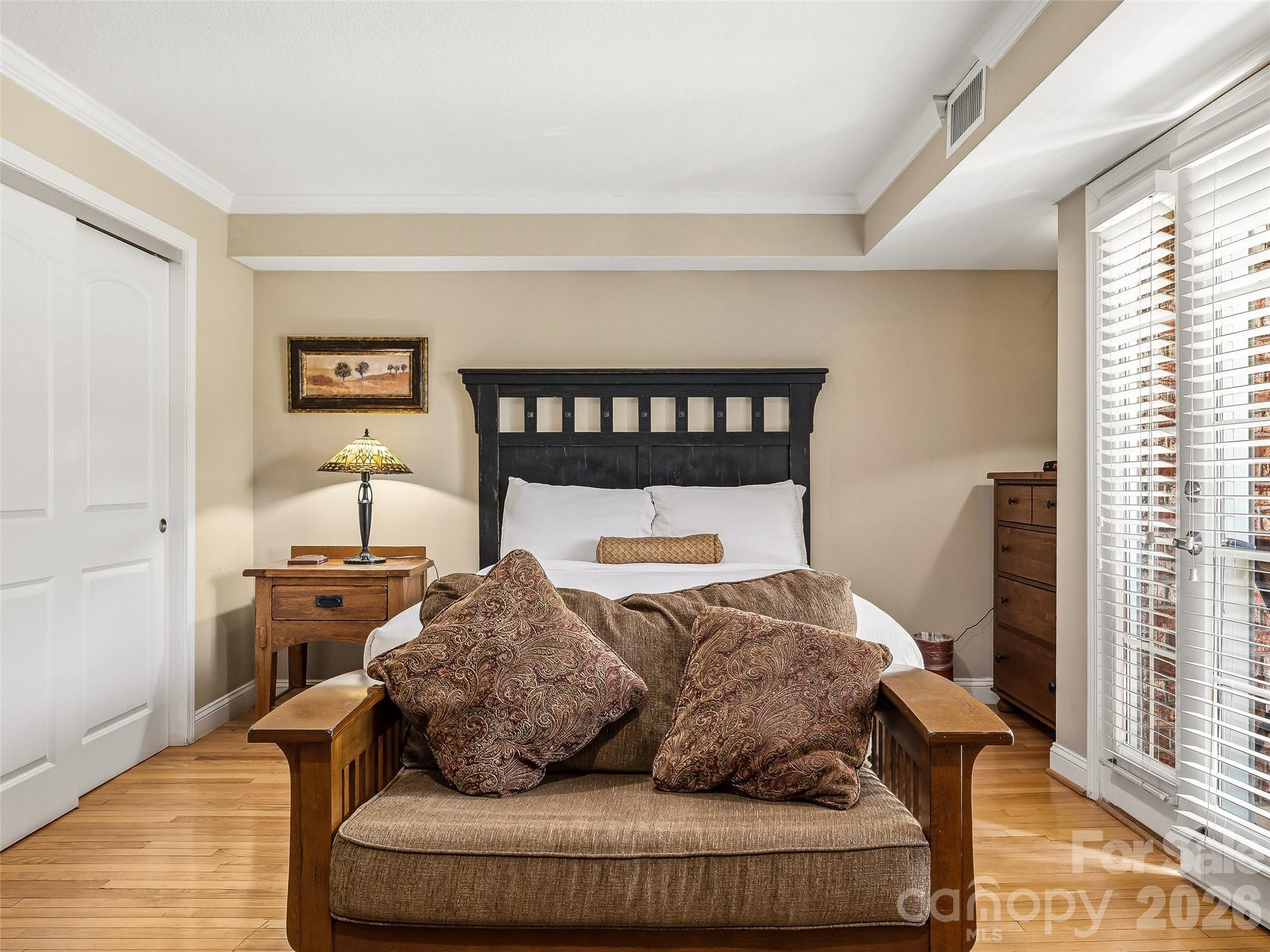 331 Bowling Park Road — Asheville
