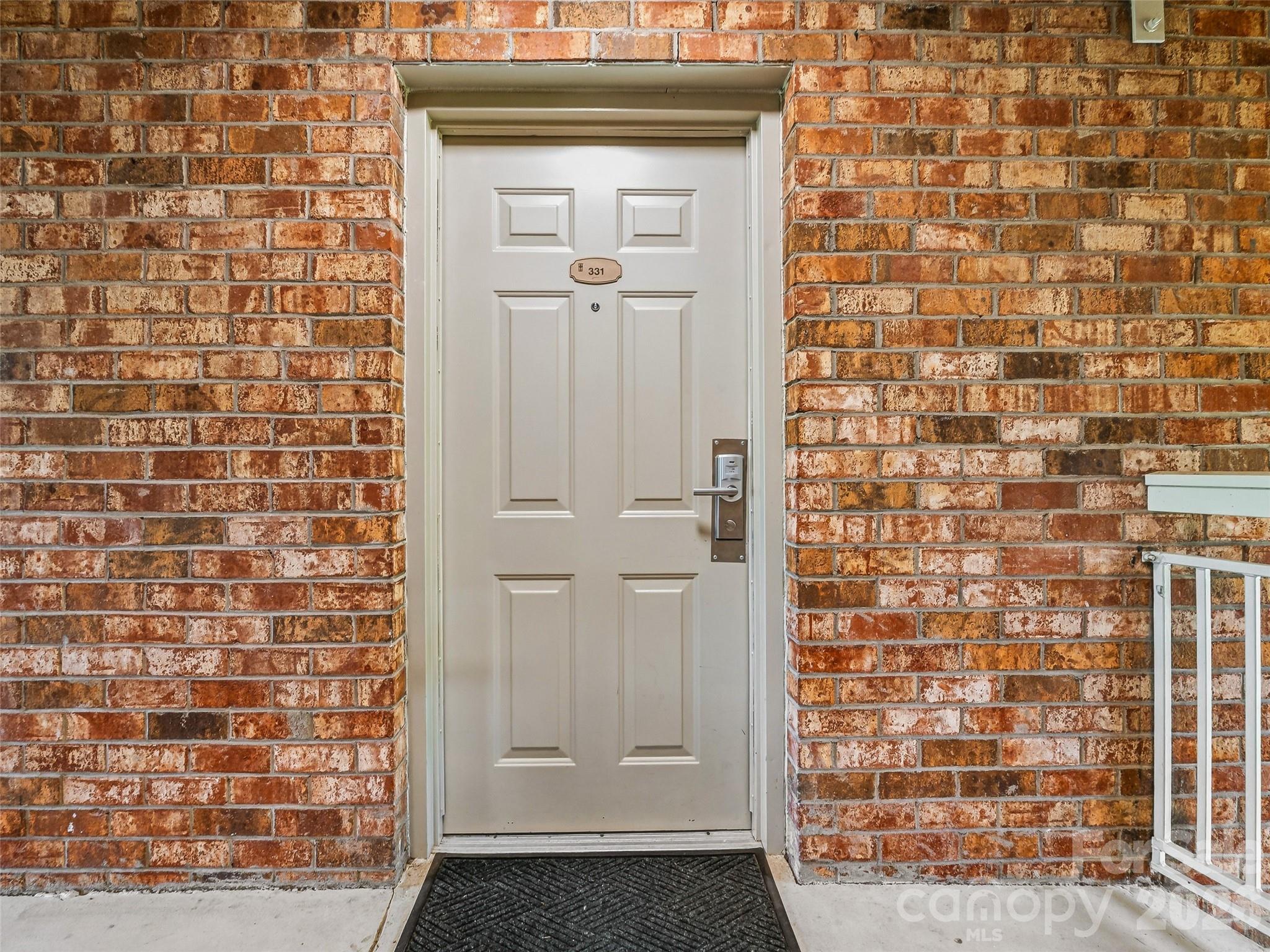 331 Bowling Park Road — Asheville