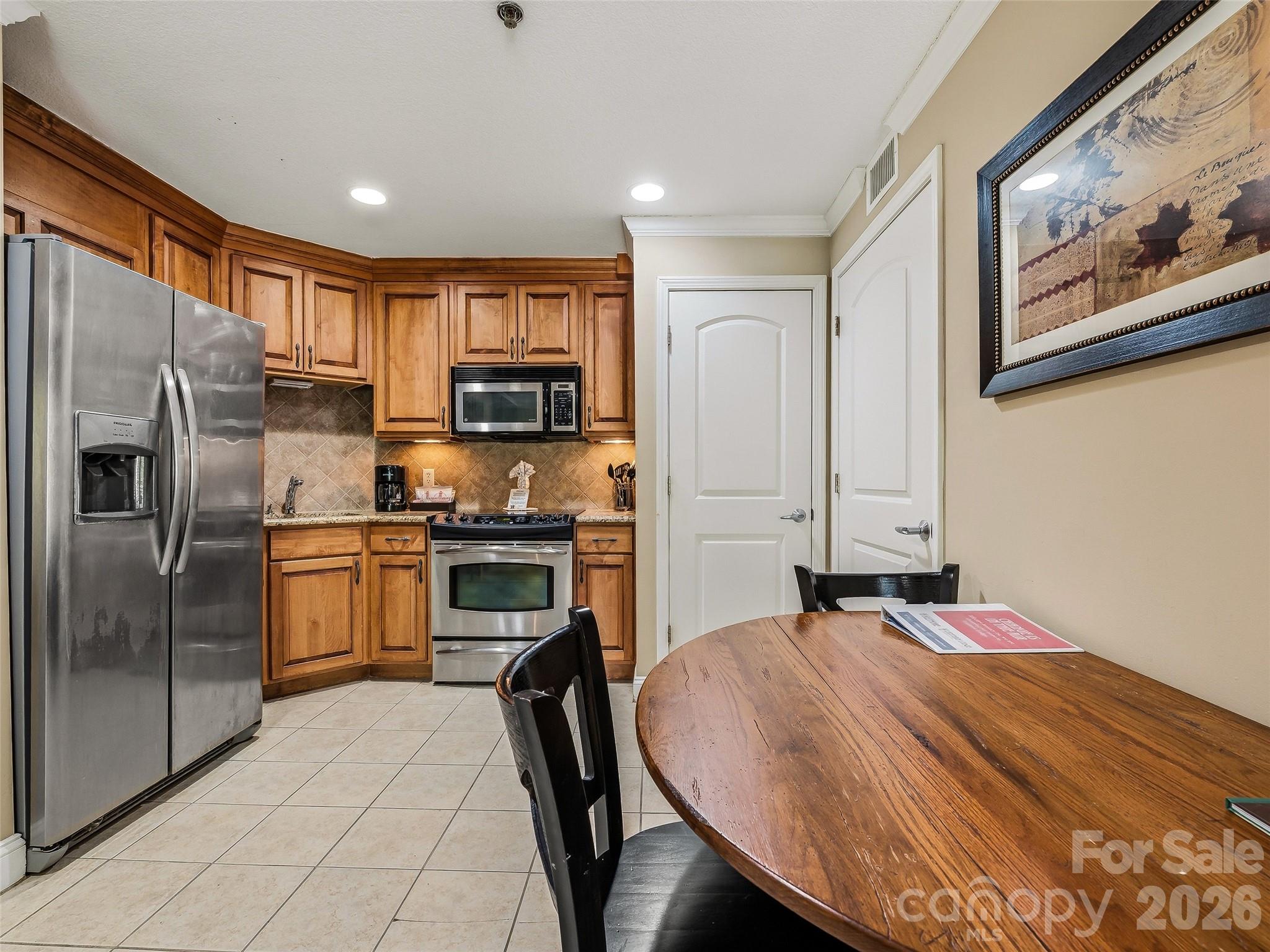 331 Bowling Park Road — Asheville