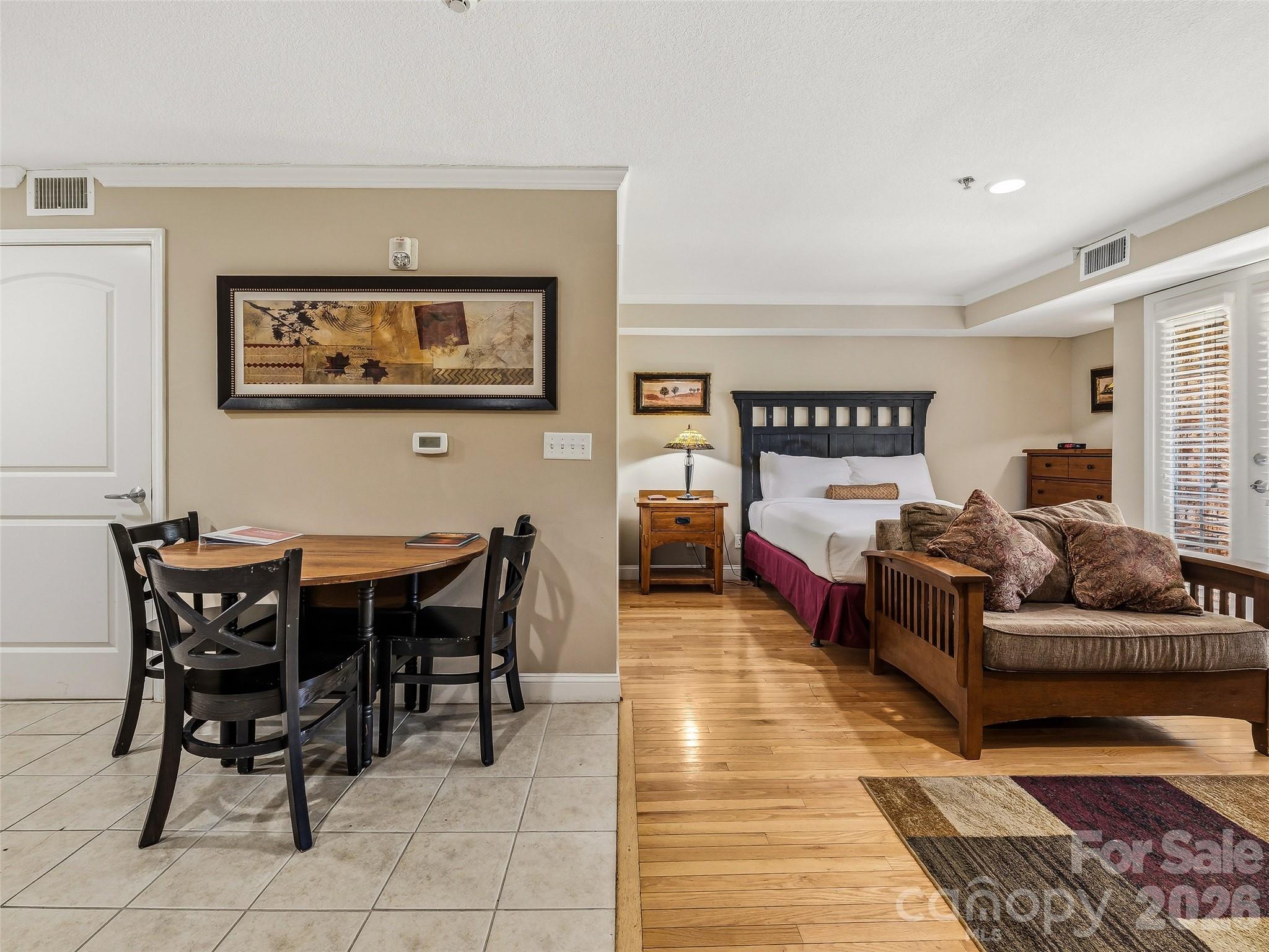 331 Bowling Park Road — Asheville