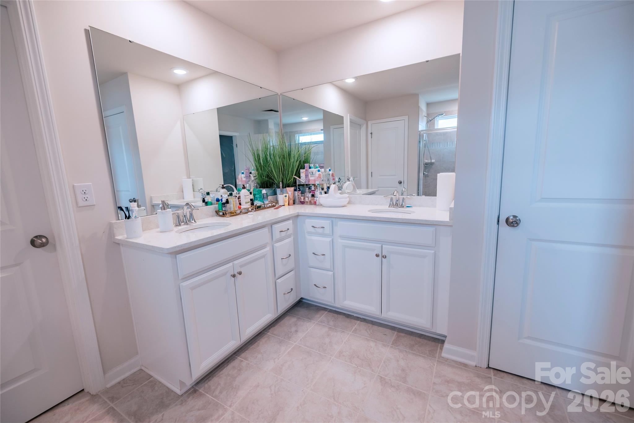 355 Kennerly Center Drive — Mooresville