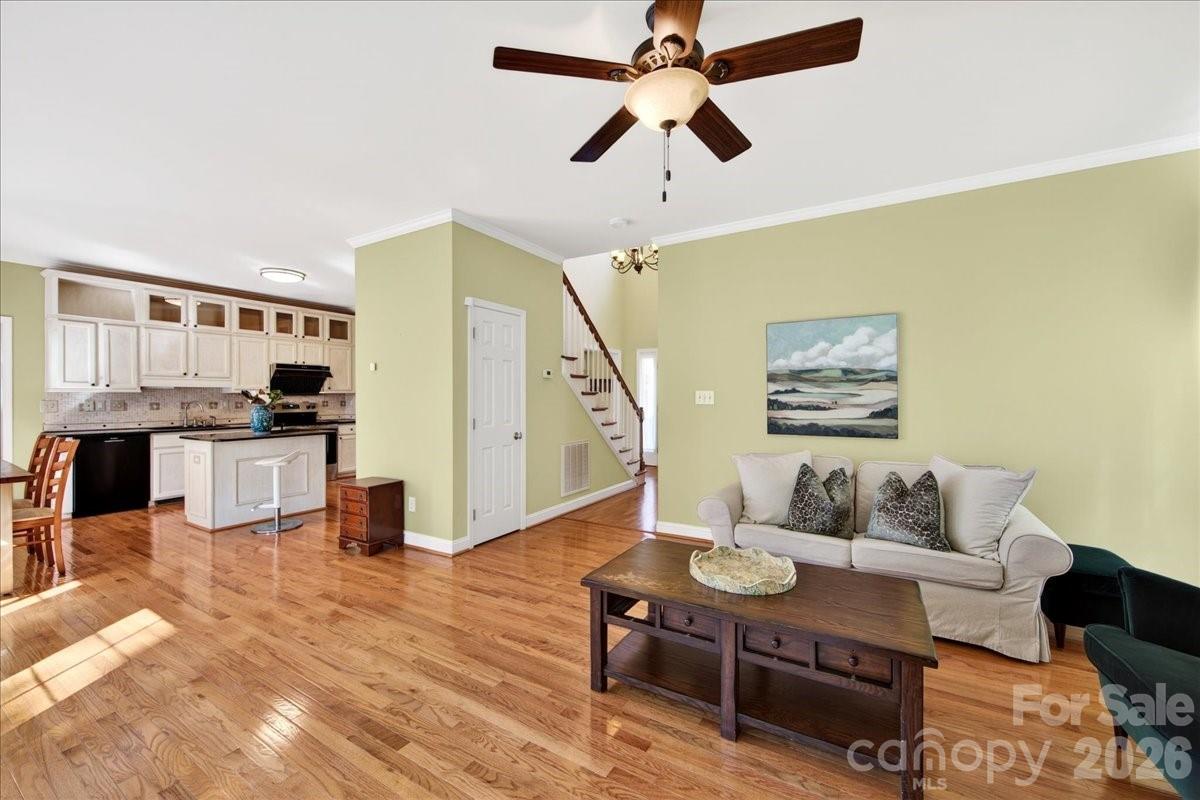 13218 Willow Breeze Lane — Huntersville