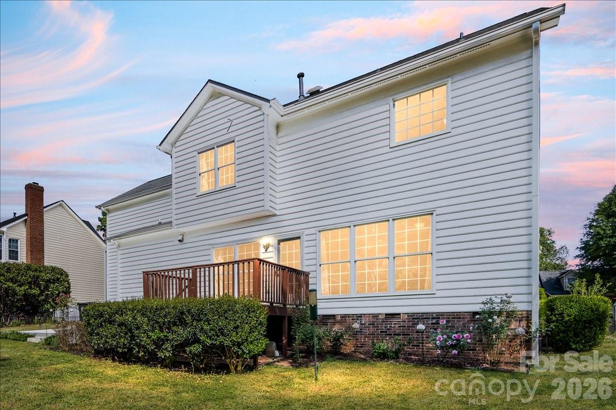 13218 Willow Breeze Lane — Huntersville
