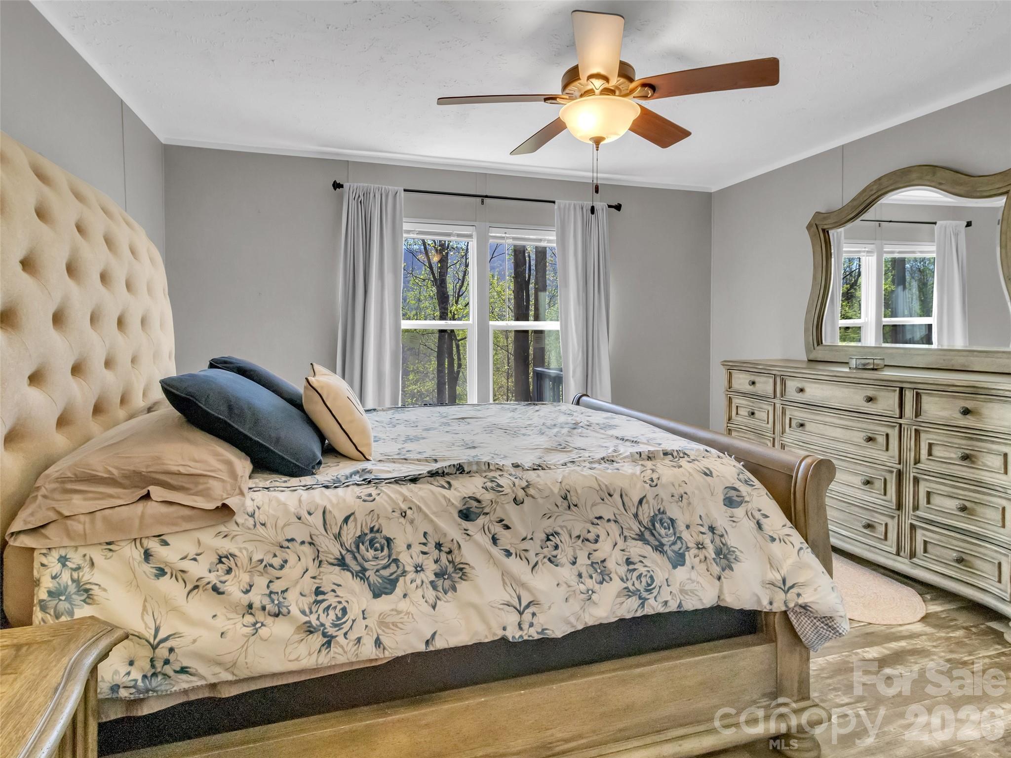424 Arrington Acres Drive — Waynesville