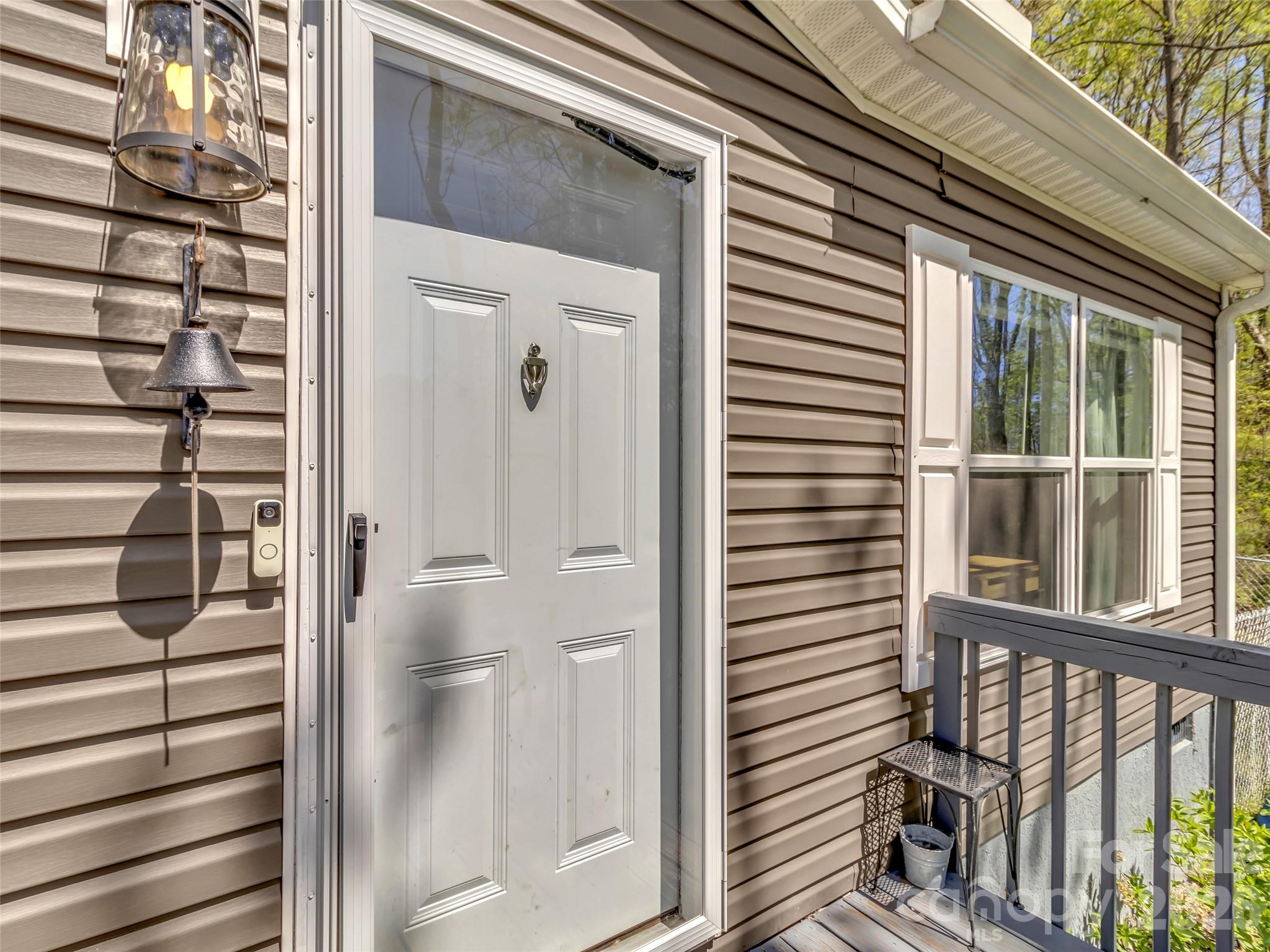 424 Arrington Acres Drive — Waynesville