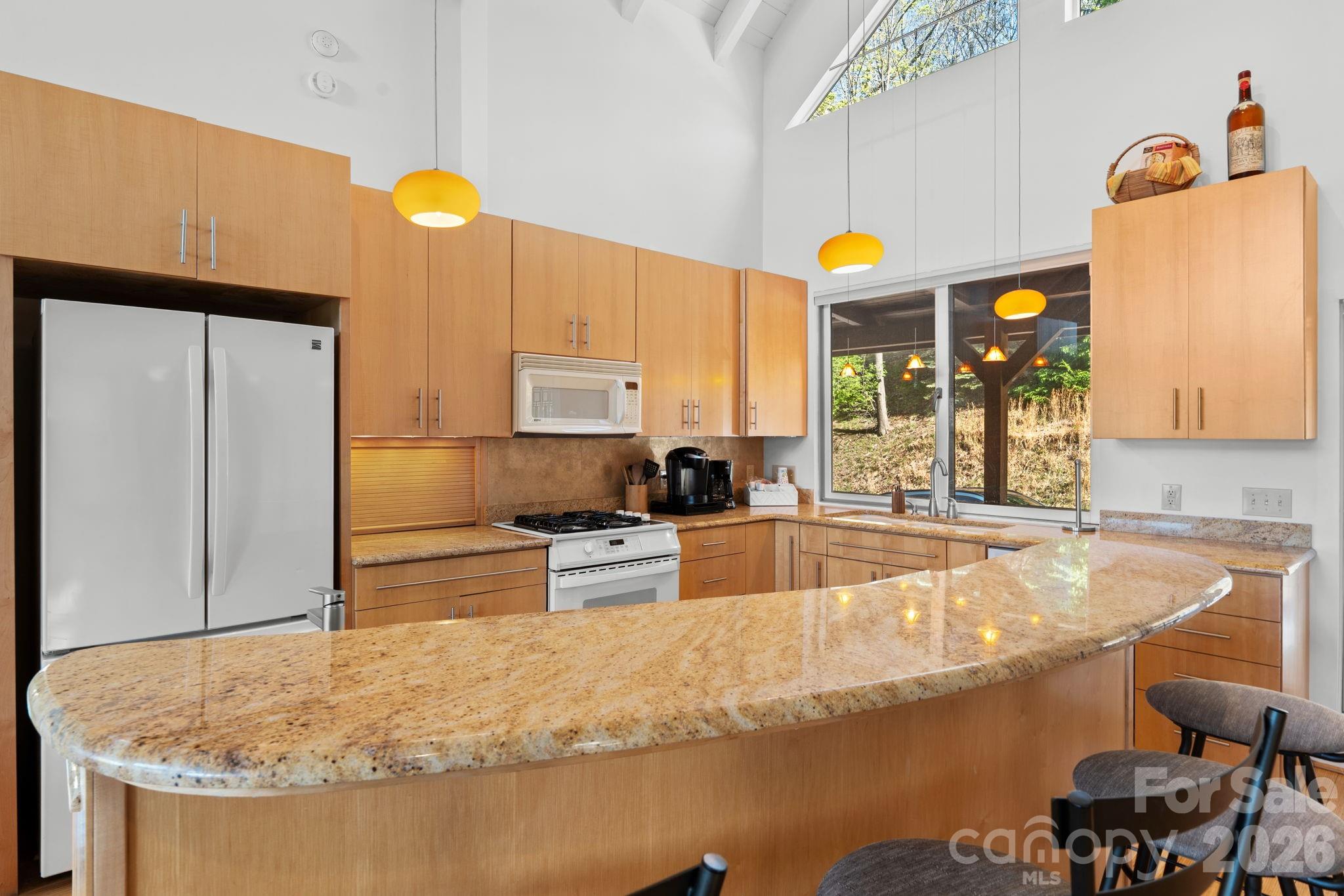 248 Hillcrest Lane — Banner Elk