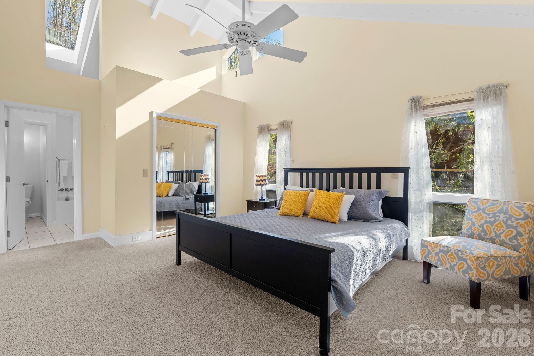 248 Hillcrest Lane — Banner Elk