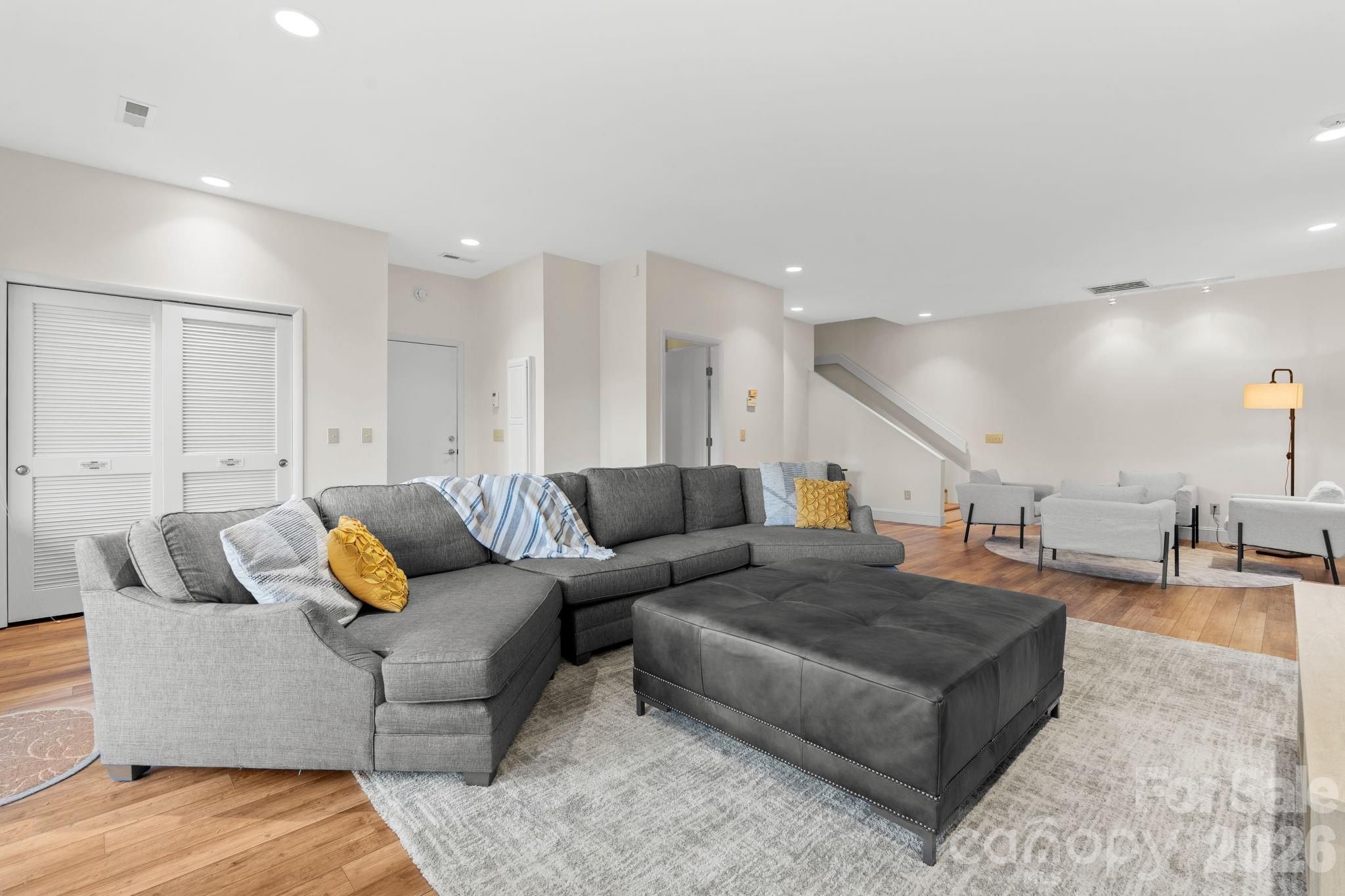 248 Hillcrest Lane — Banner Elk