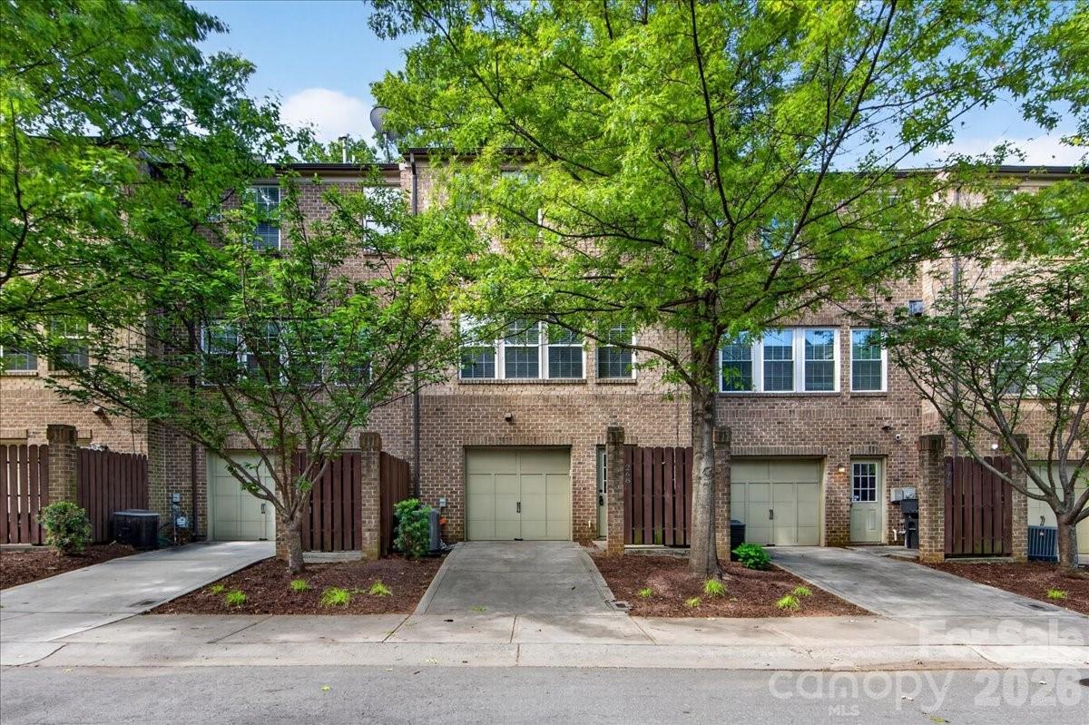 268 W Bland Street — Charlotte