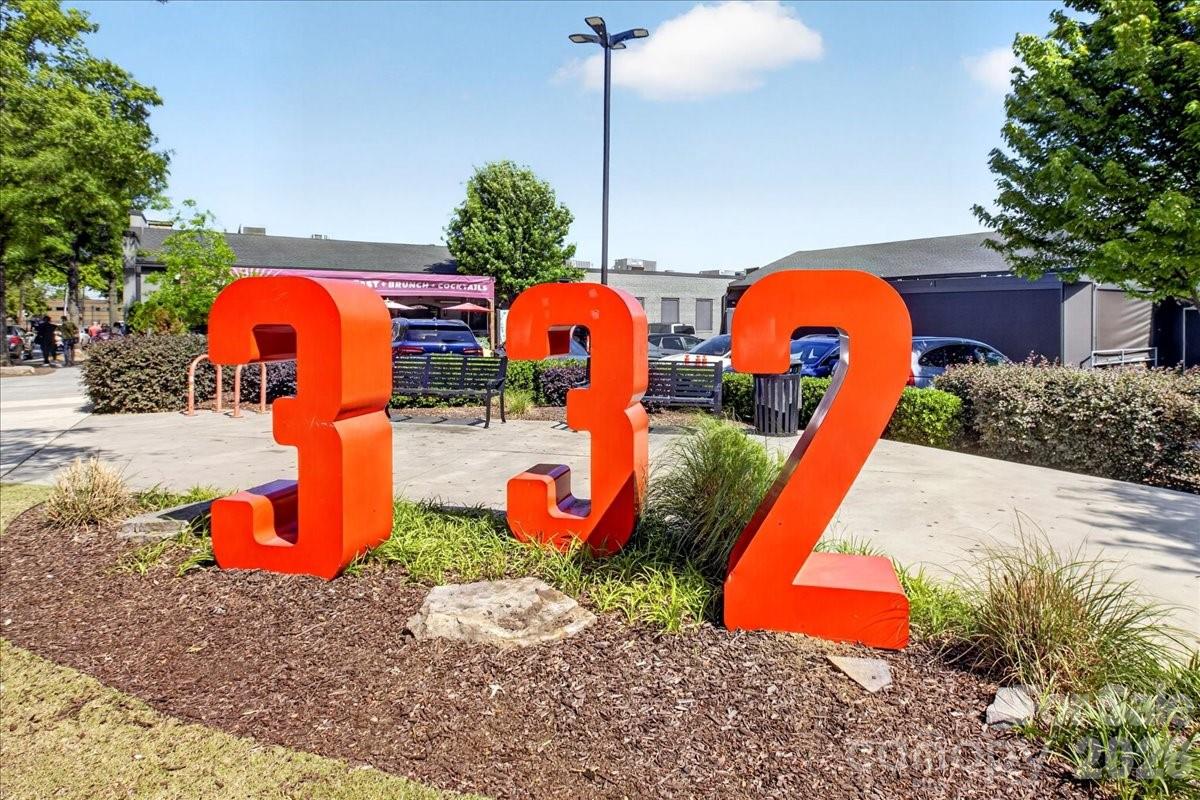 268 W Bland Street — Charlotte