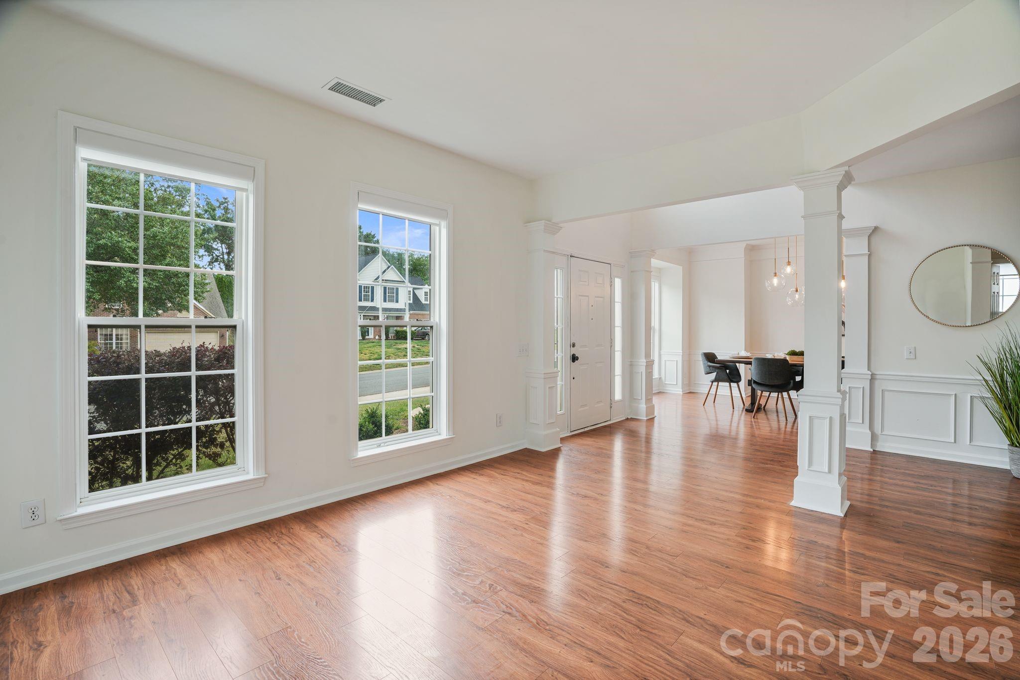 15816 Gathering Oaks Drive — Huntersville