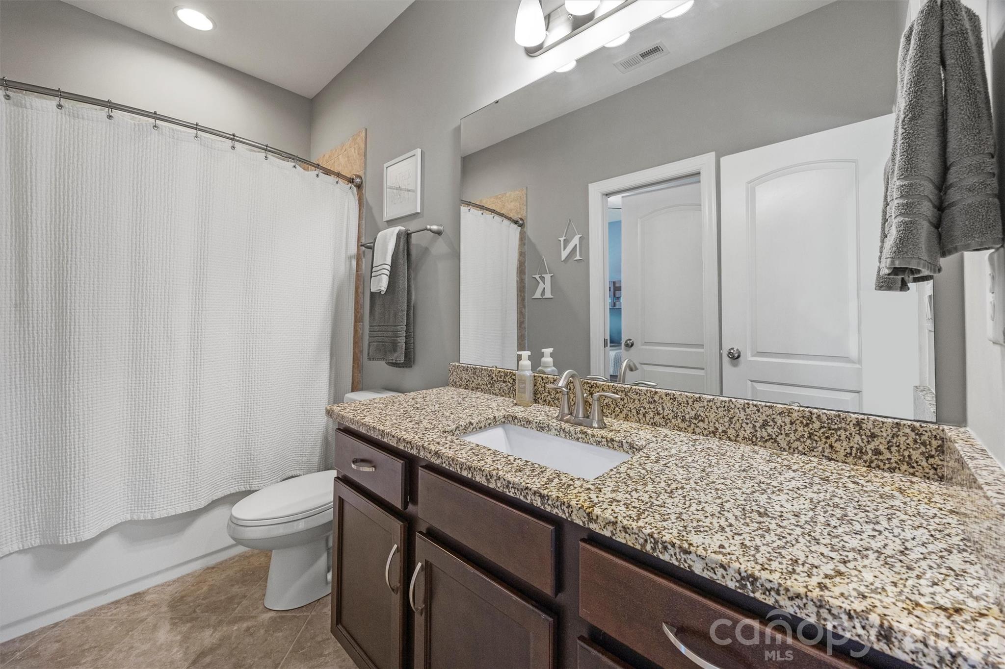 1001 Dunwoody Drive — Indian Trail