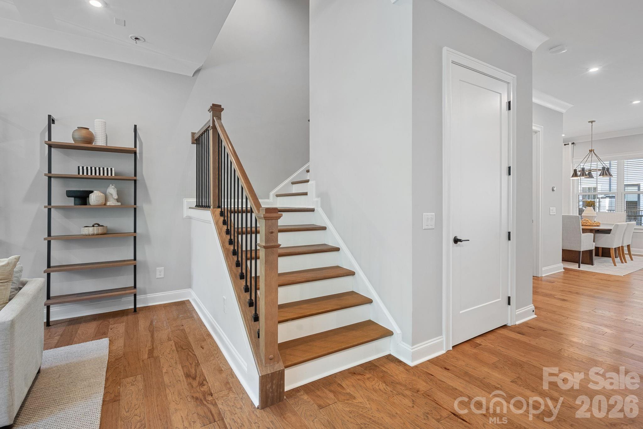 2543 Deacon Avenue — Charlotte