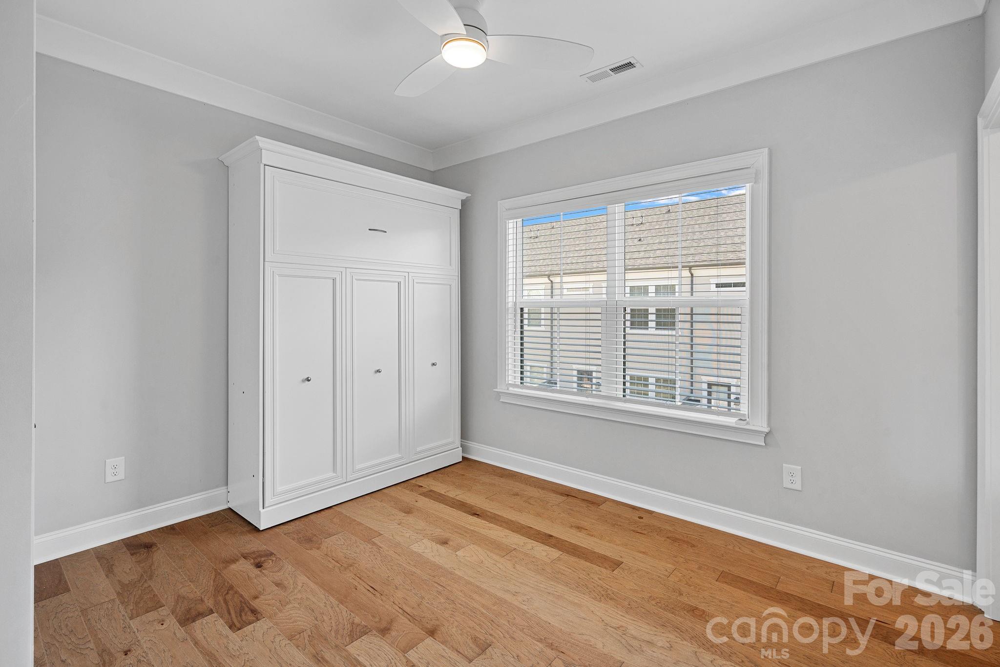 2543 Deacon Avenue — Charlotte