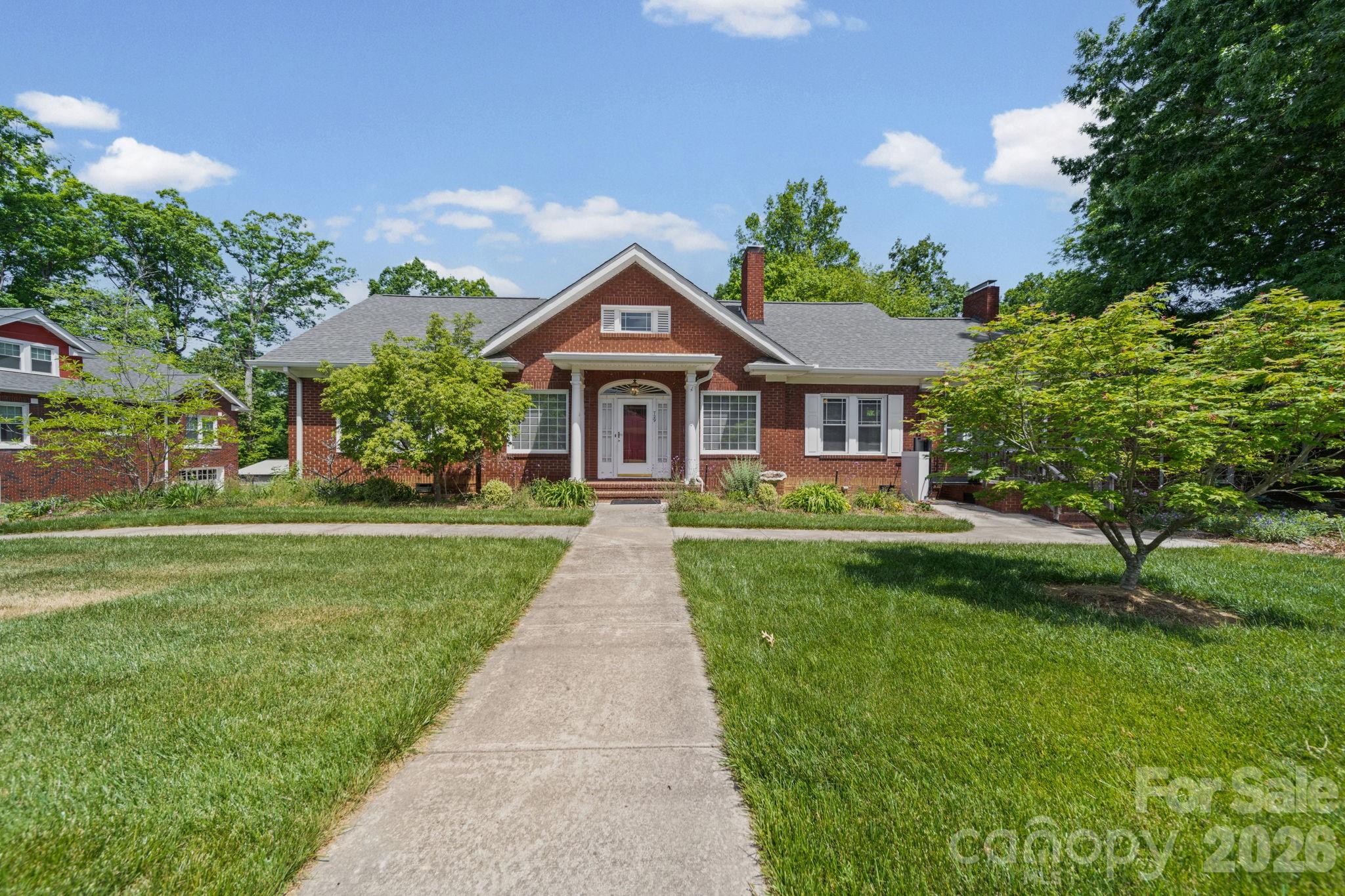 729 Montgomery Avenue — Albemarle