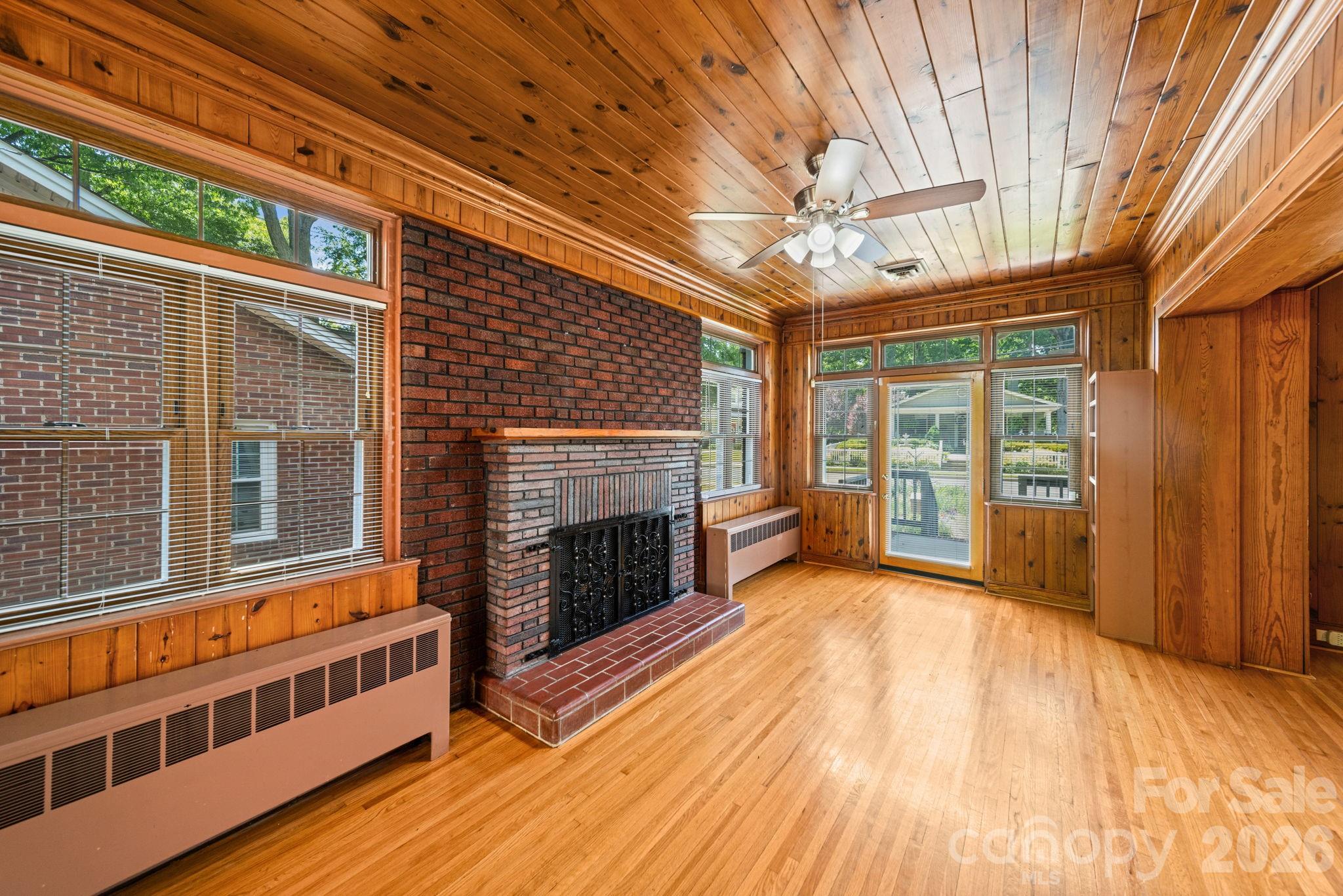 729 Montgomery Avenue — Albemarle