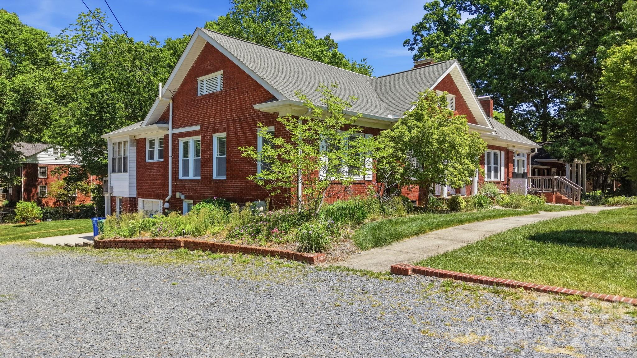 729 Montgomery Avenue — Albemarle